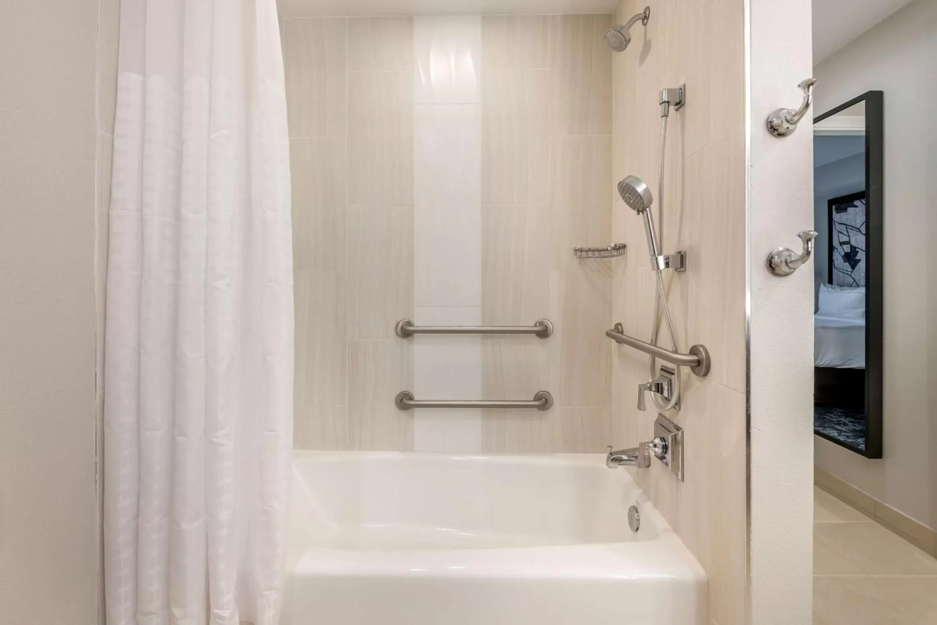 Bathroom in Hilton Grand Vacations Club Las Palmeras Orlando