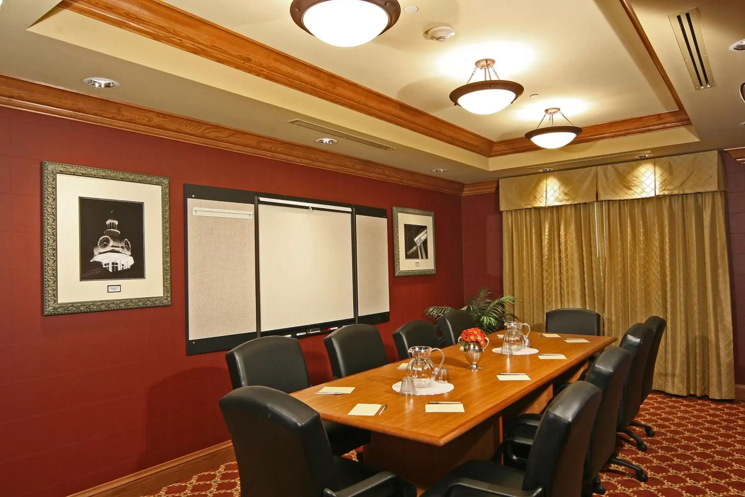 Meeting/conference room in Hampton Inn & Suites Murfreesboro