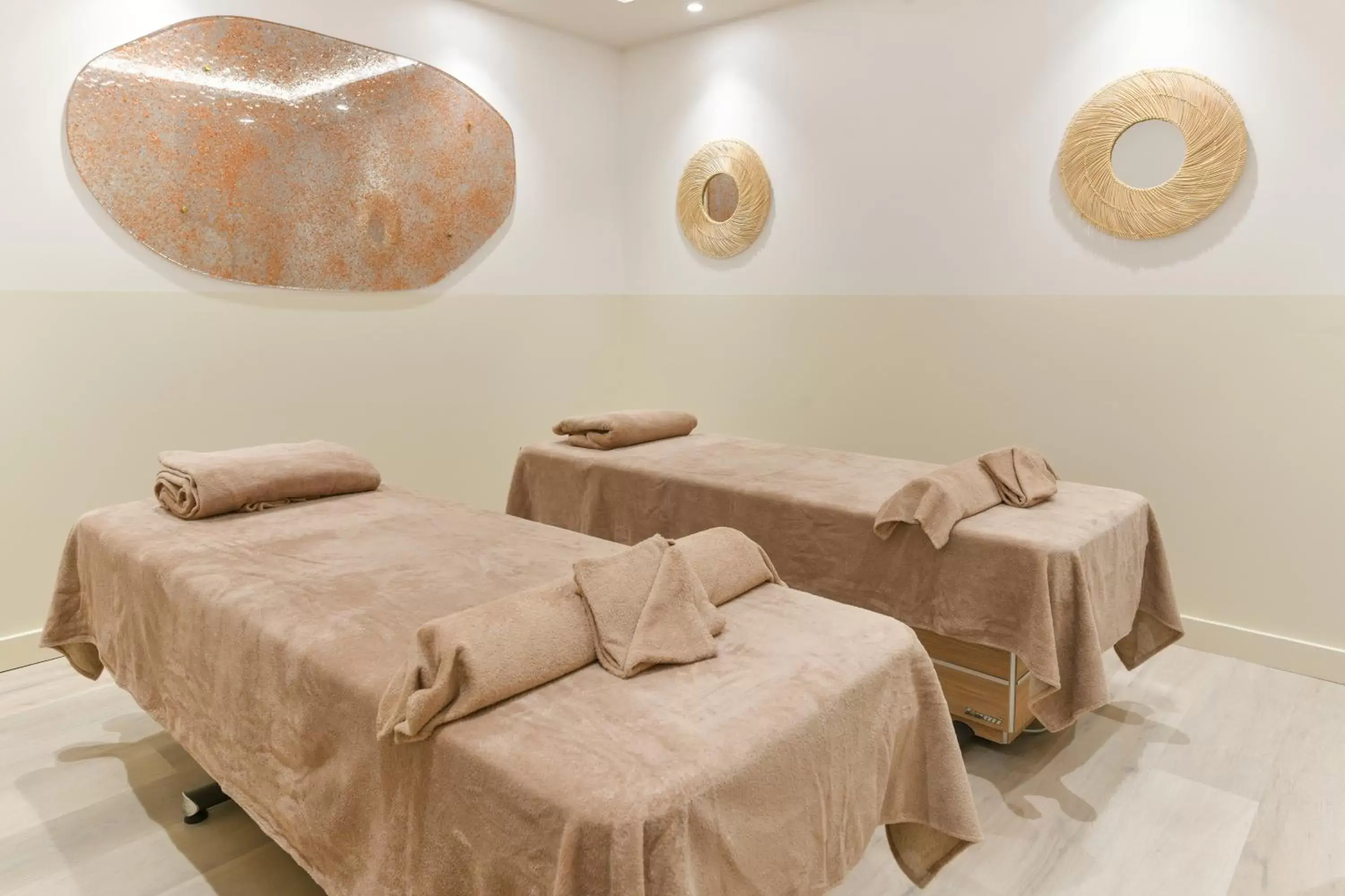 Massage, Spa/Wellness in Pullman La Pléiade Montpellier Centre