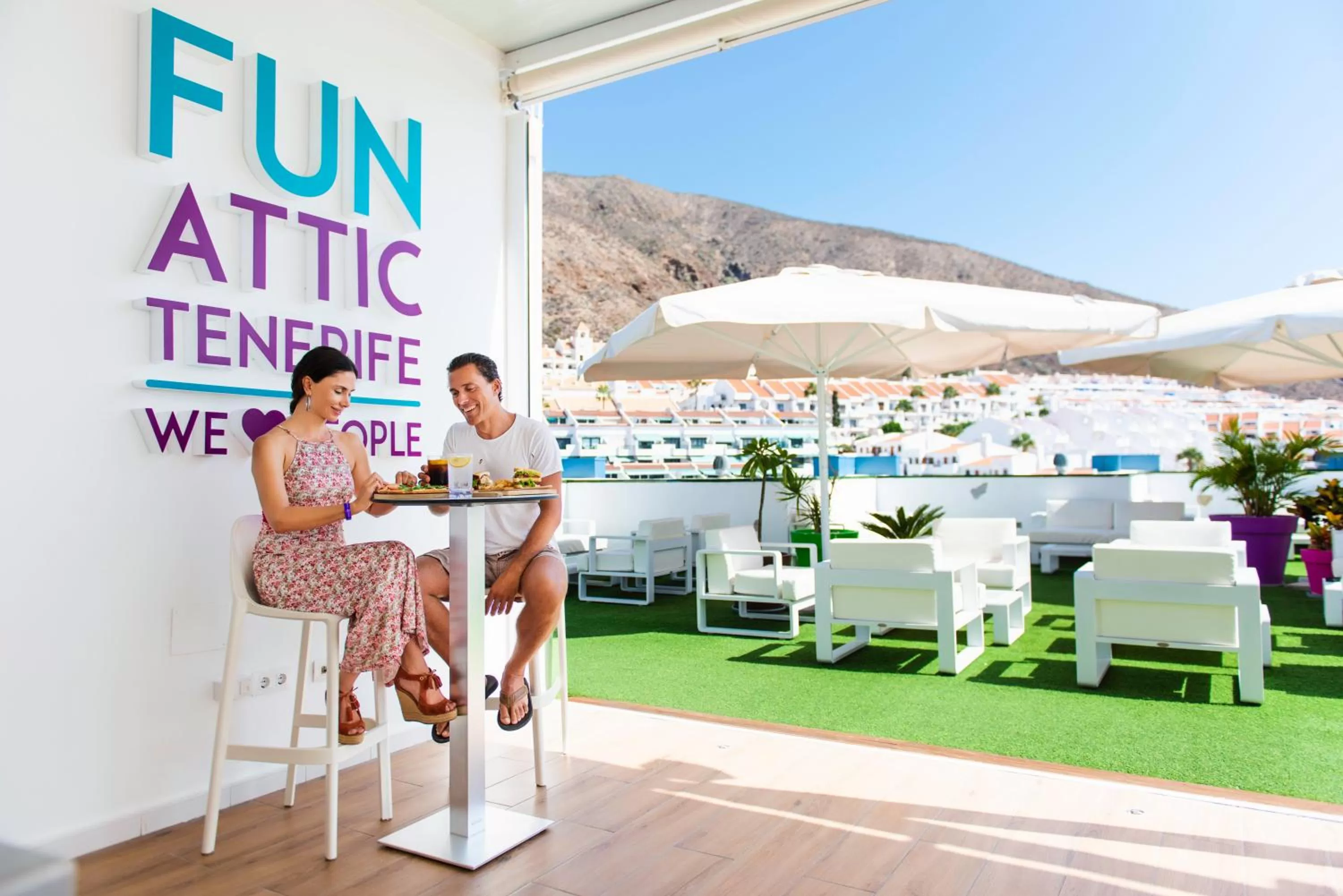 Restaurant/places to eat in Paradise Park Fun Lifestyle Hotel