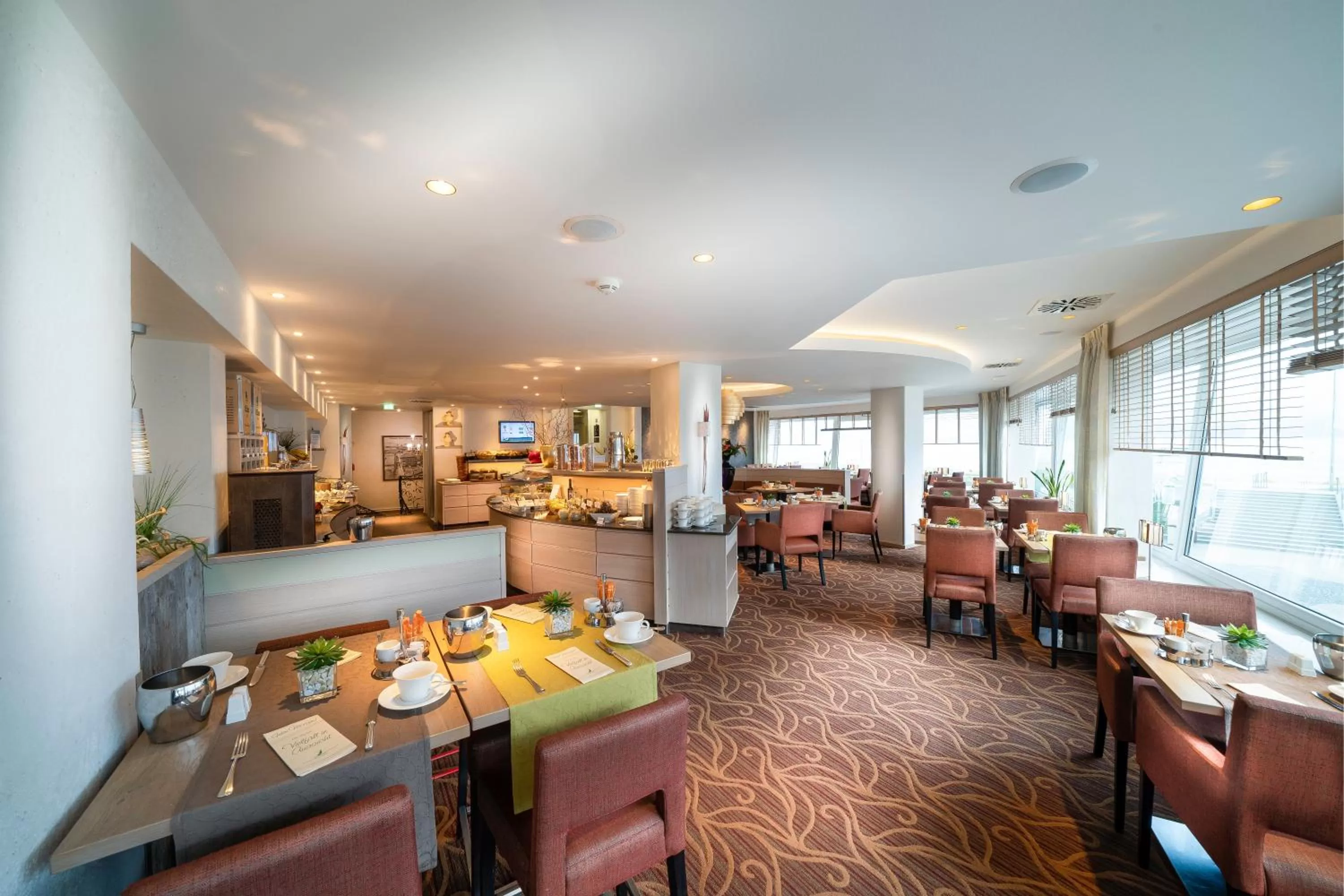 Restaurant/places to eat in Strandhotel Duhnen