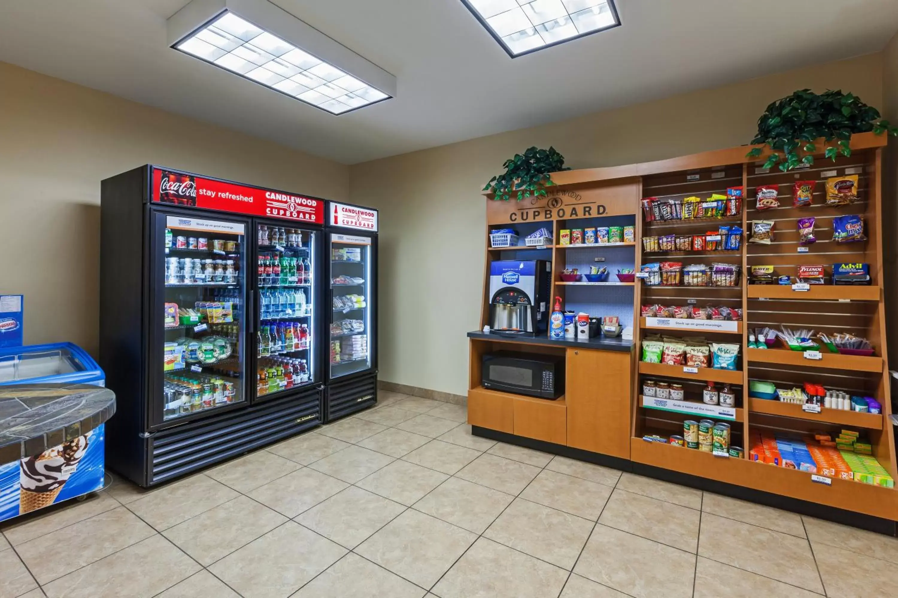 Other, Supermarket/Shops in Candlewood Suites Baytown, an IHG Hotel