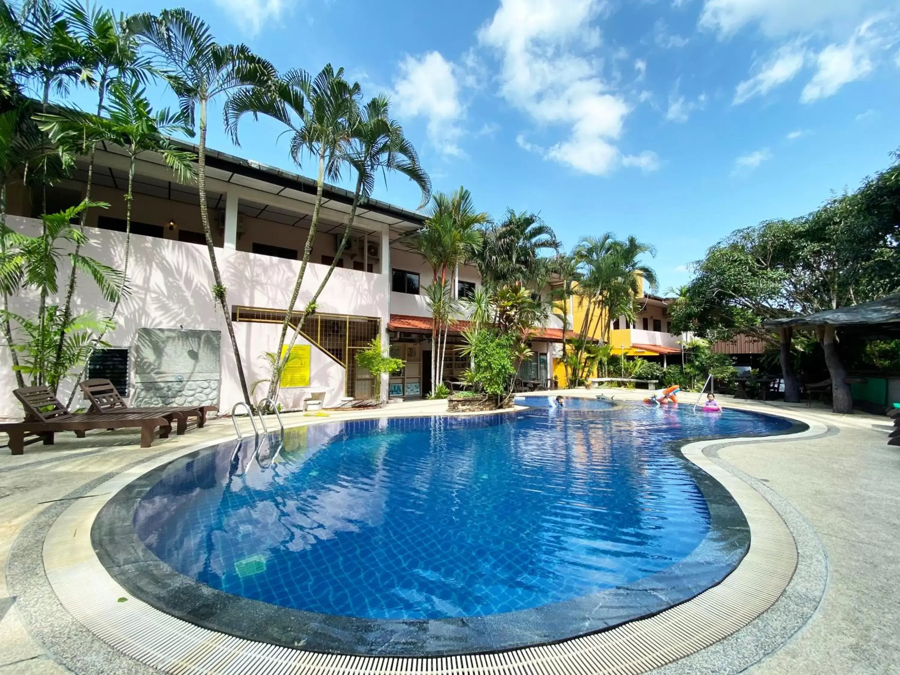 Property building, Swimming Pool in Khaolak Grand City