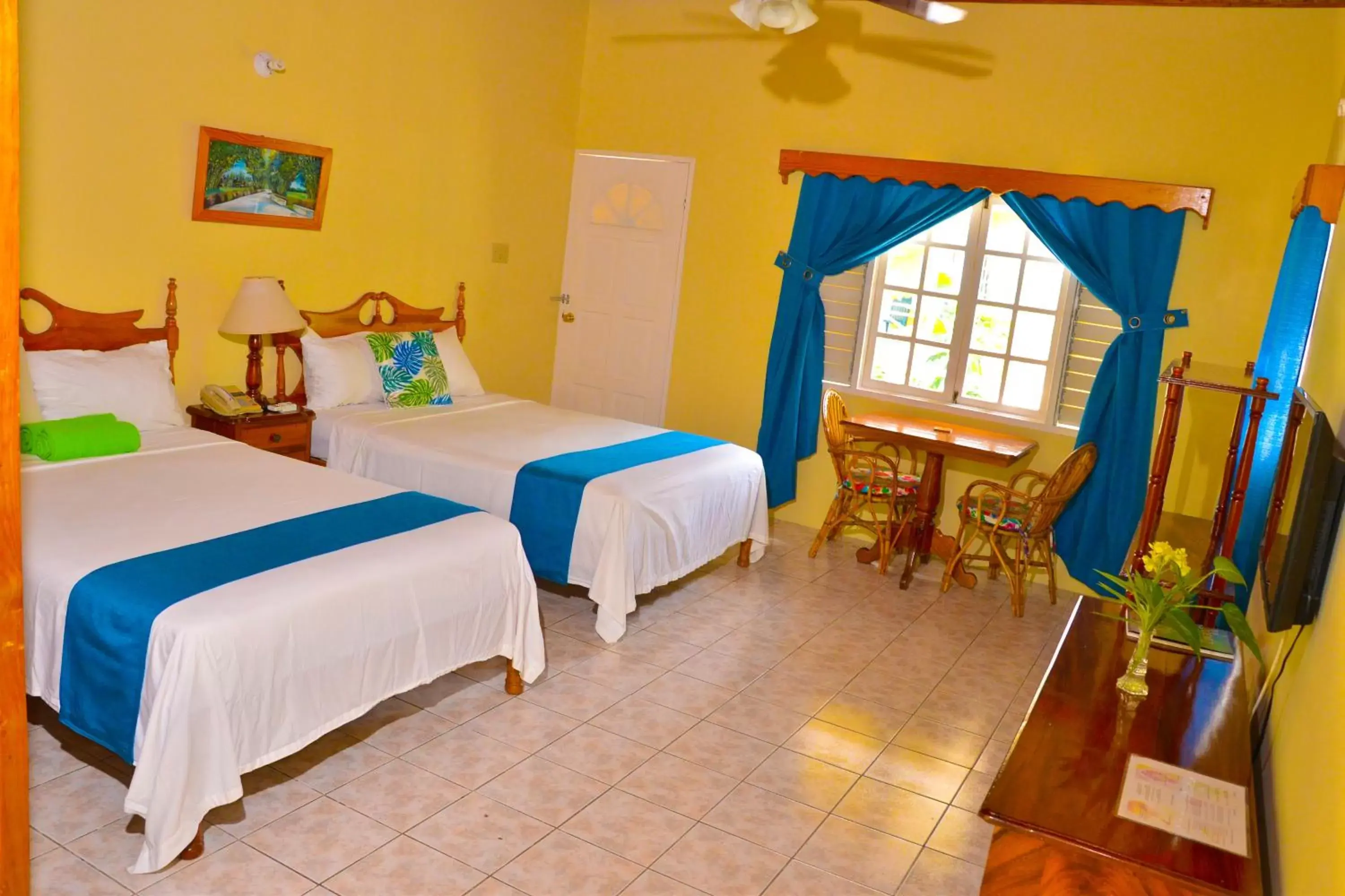 Bedroom, Bed in Merrils Beach Resort II