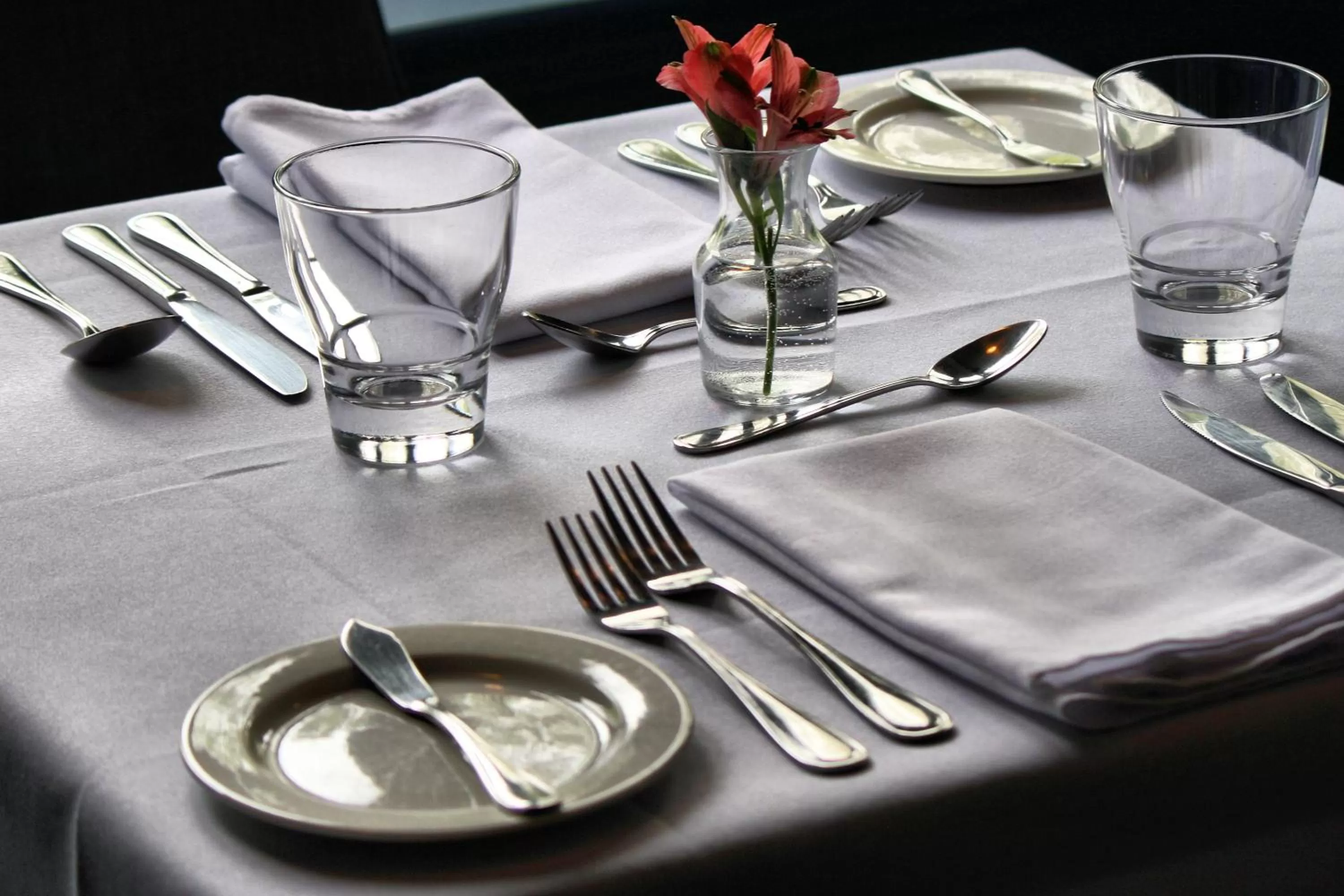 Restaurant/places to eat in Domaine Jolivent