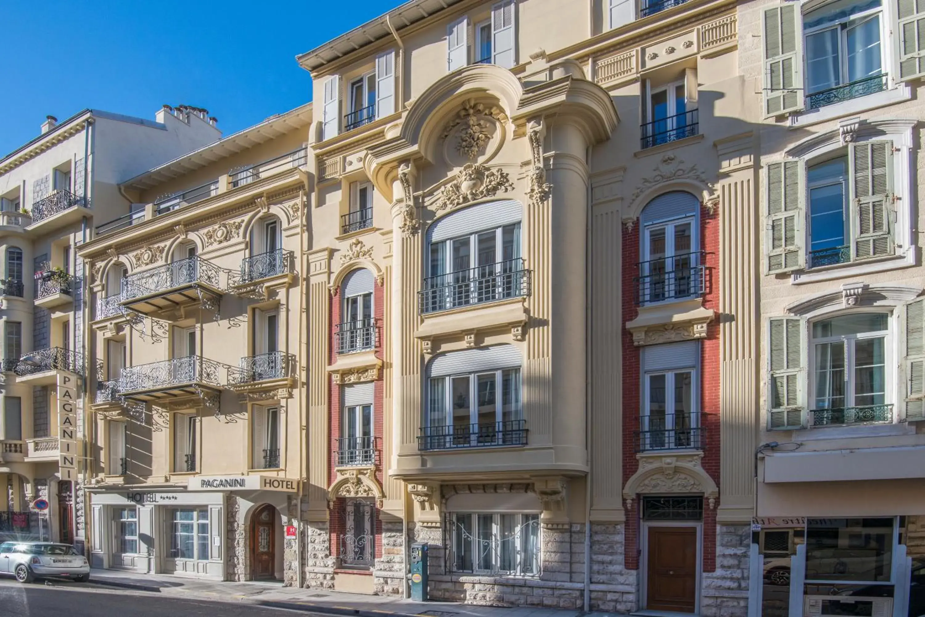 Facade/entrance, Property Building in HOTEL PAGANINI