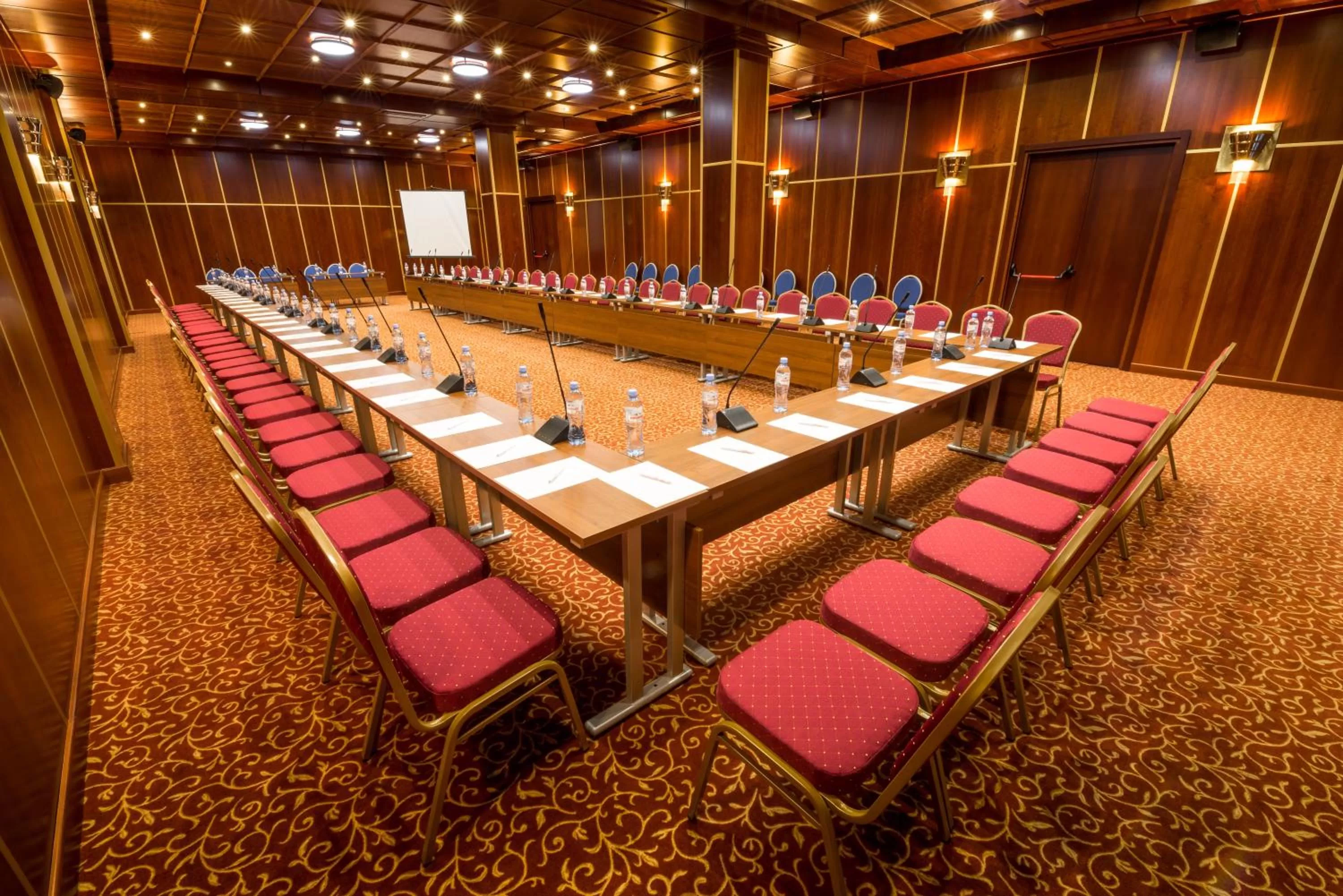 Meeting/conference room in Kopala Tskneti Hotel