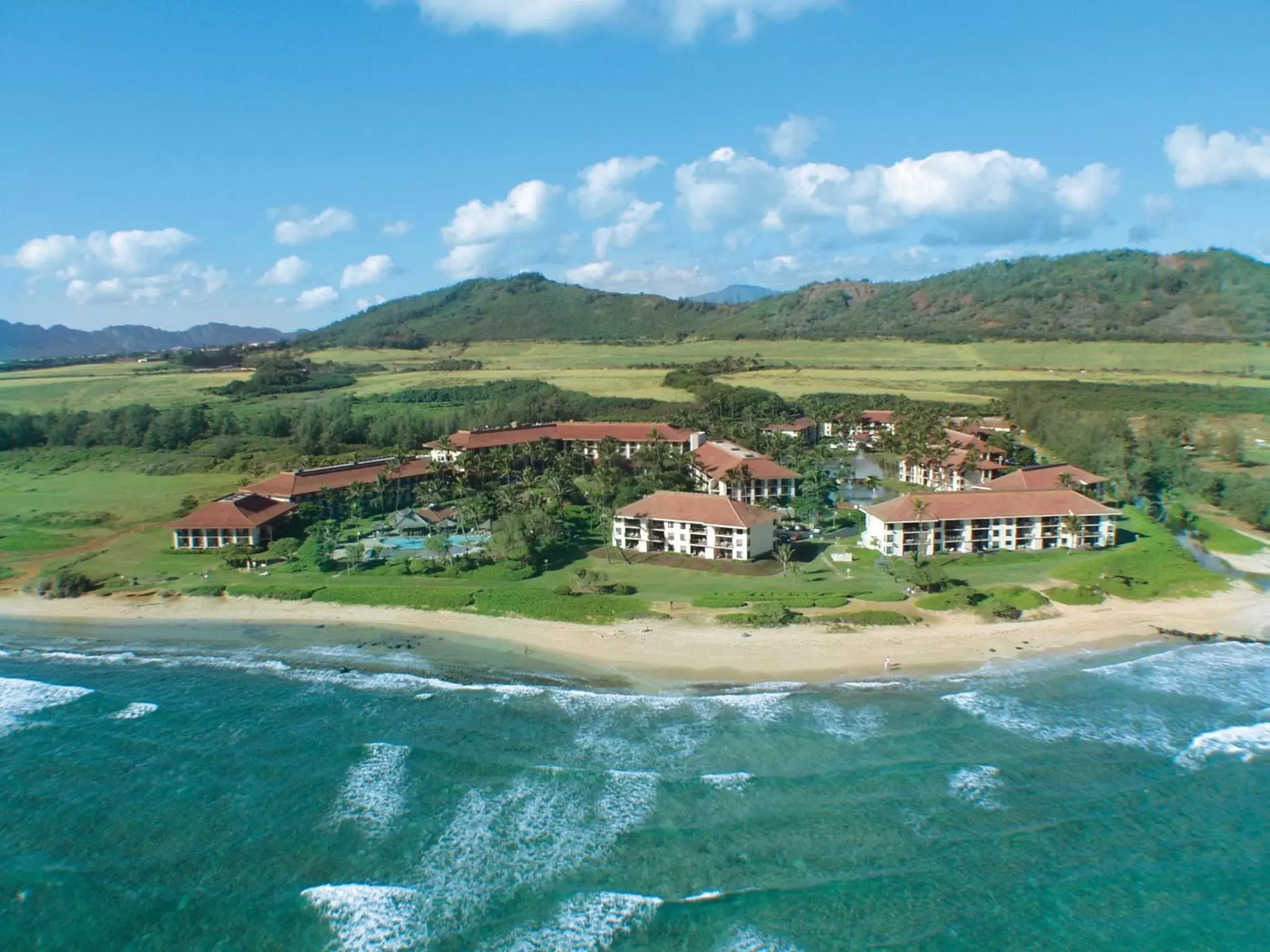 Property building in Kauai Beach Villas Property building in Kauai Beach Villas