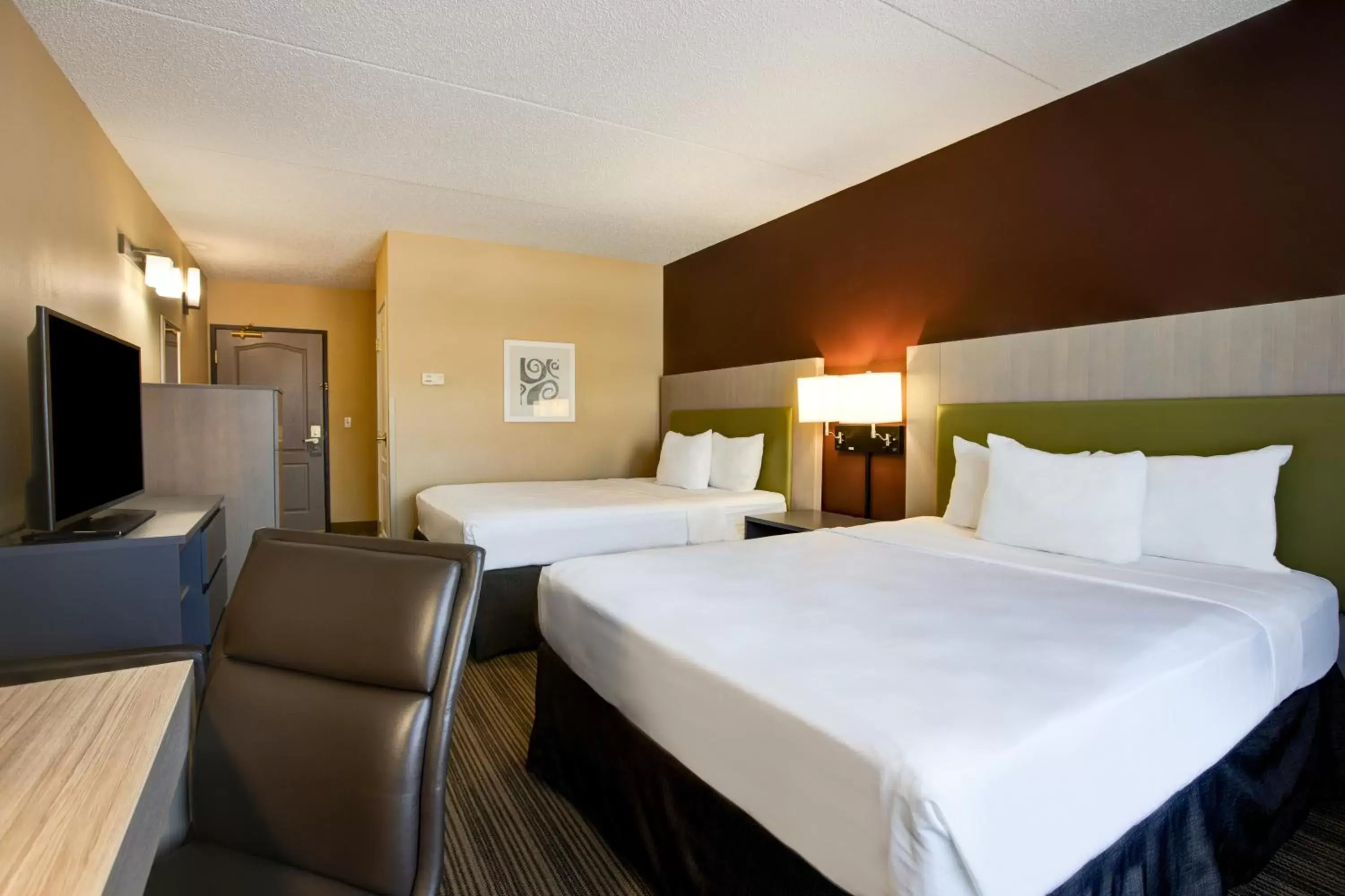 Standard Queen Room with Two Queen Beds - Non Smoking  in Comfort Inn & Suites St. Paul Northeast