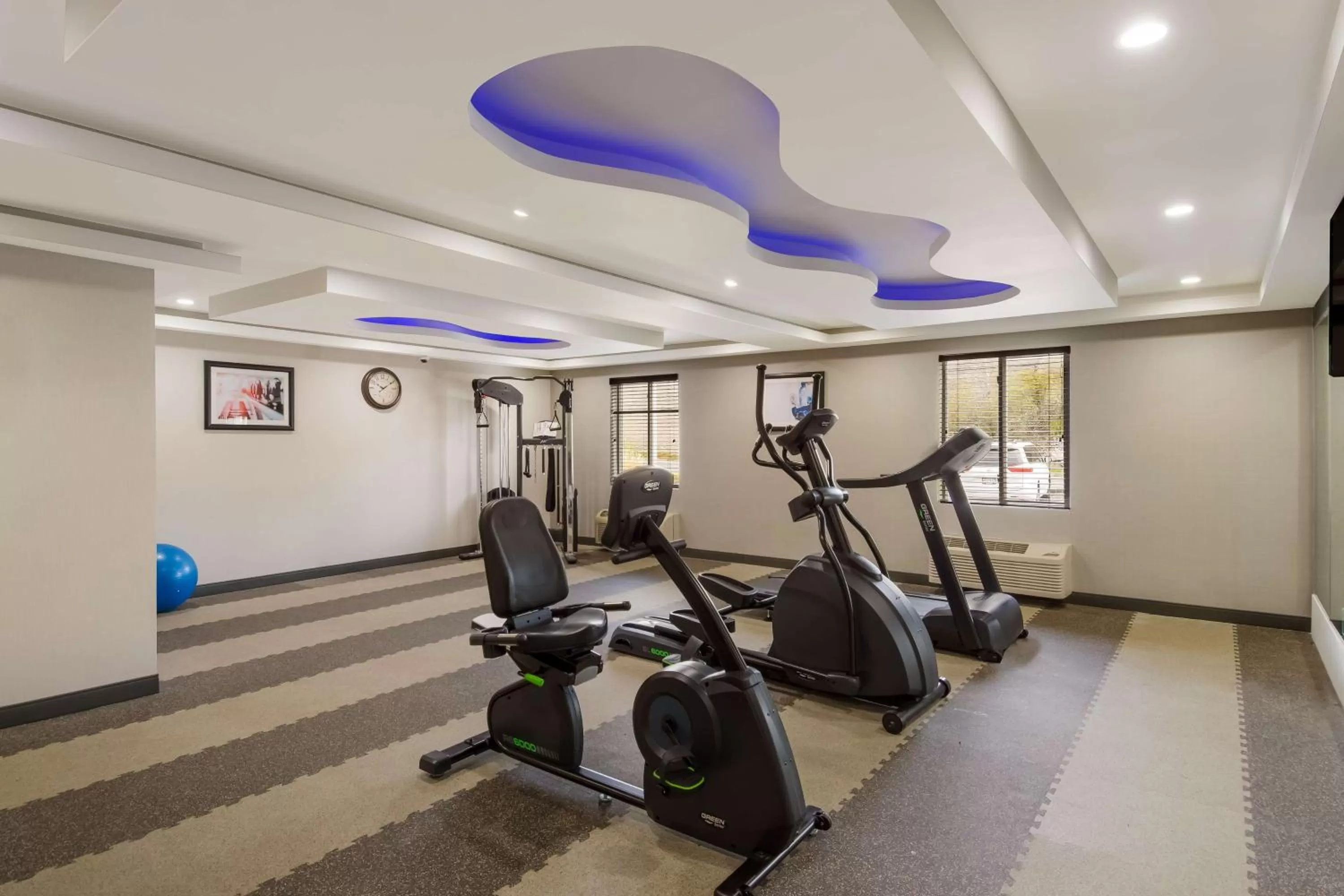 Fitness centre/facilities in Milford Inn