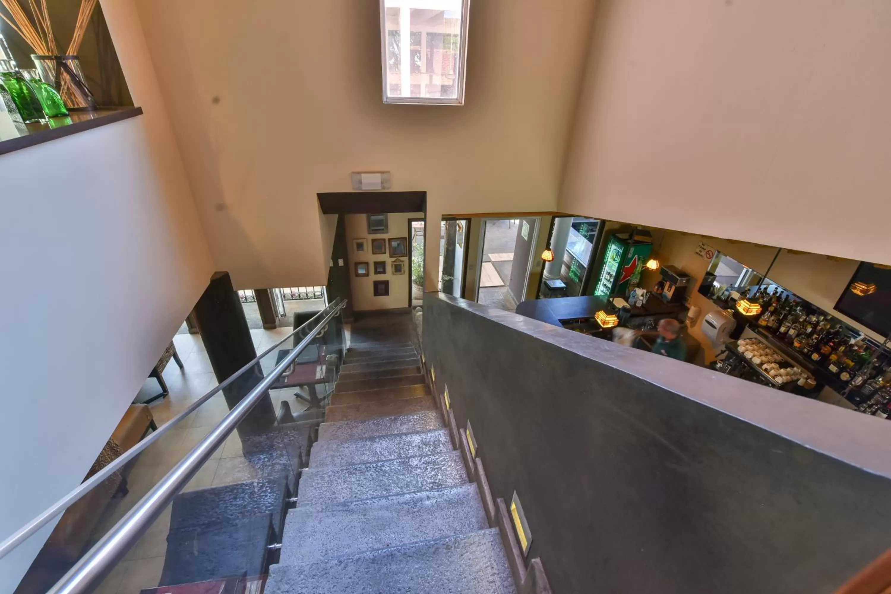 Decorative detail in La Riviera Hotel