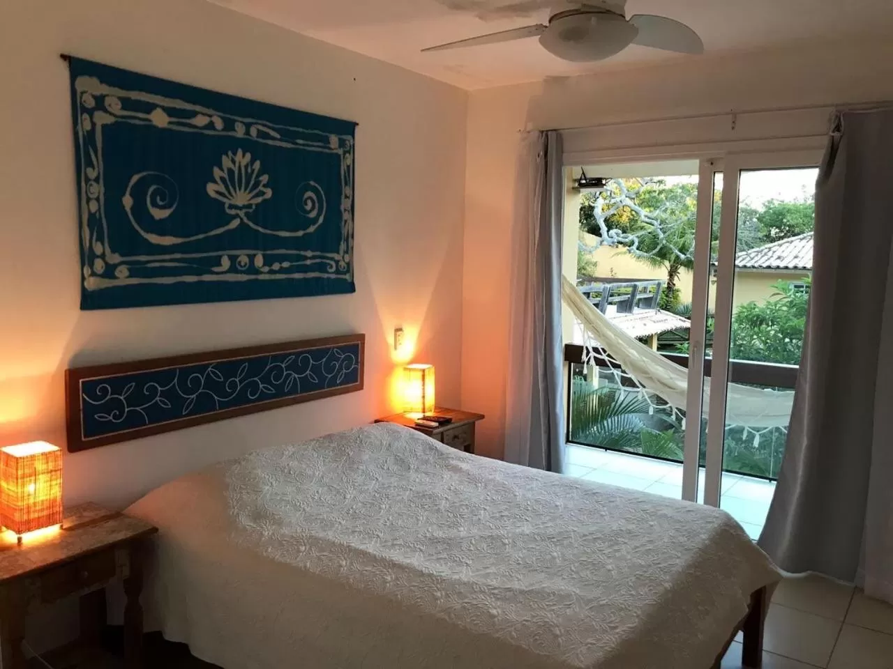 Bed in Praia da Ferradurinha Guest House
