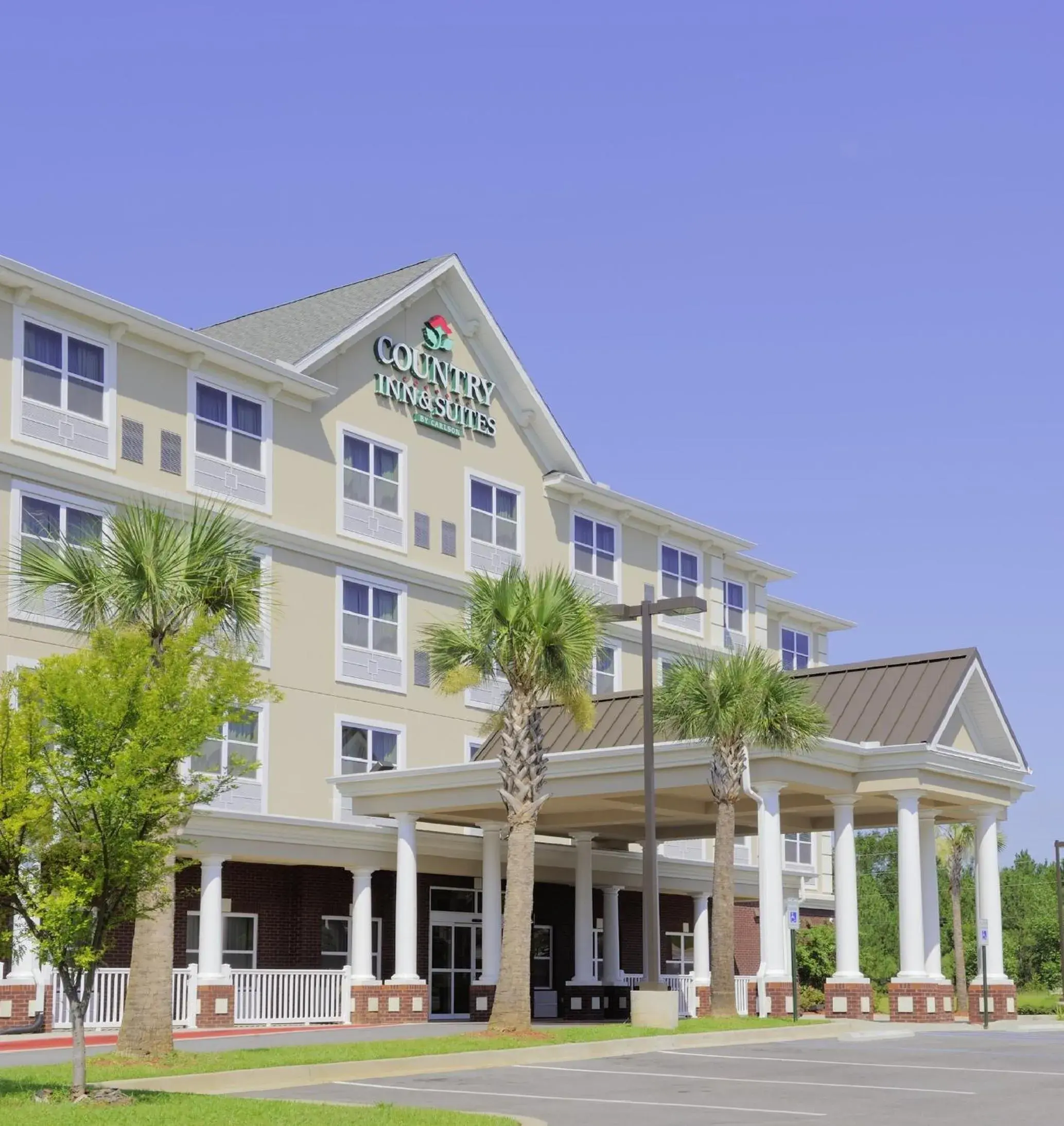 Facade/entrance, Property Building in Country Inn & Suites by Radisson, Columbia at Harbison, SC