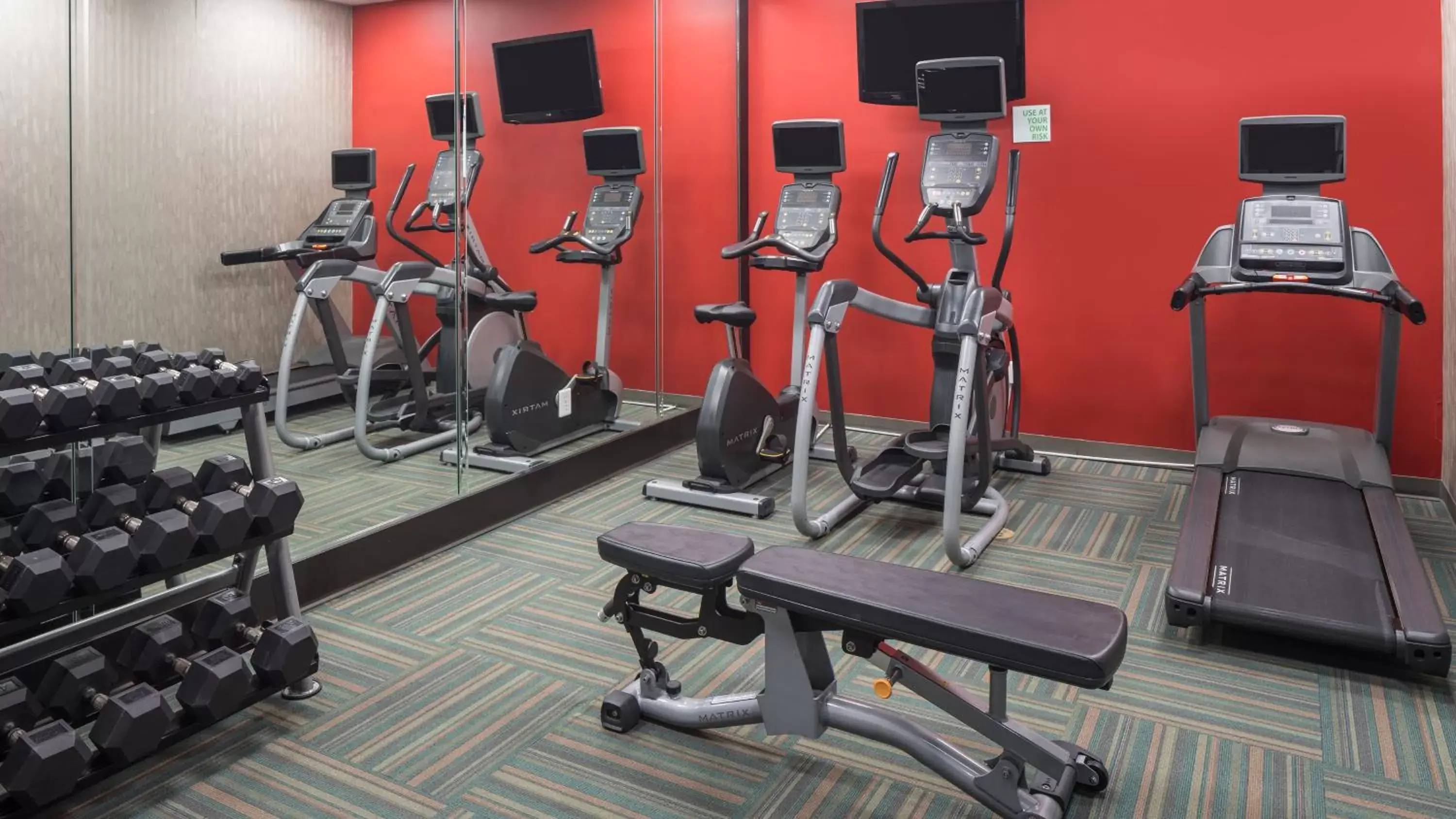Fitness centre/facilities in Holiday Inn Houston West - Westway Park by IHG Fitness centre/facilities in Holiday Inn Houston West - Westway Park by IHG