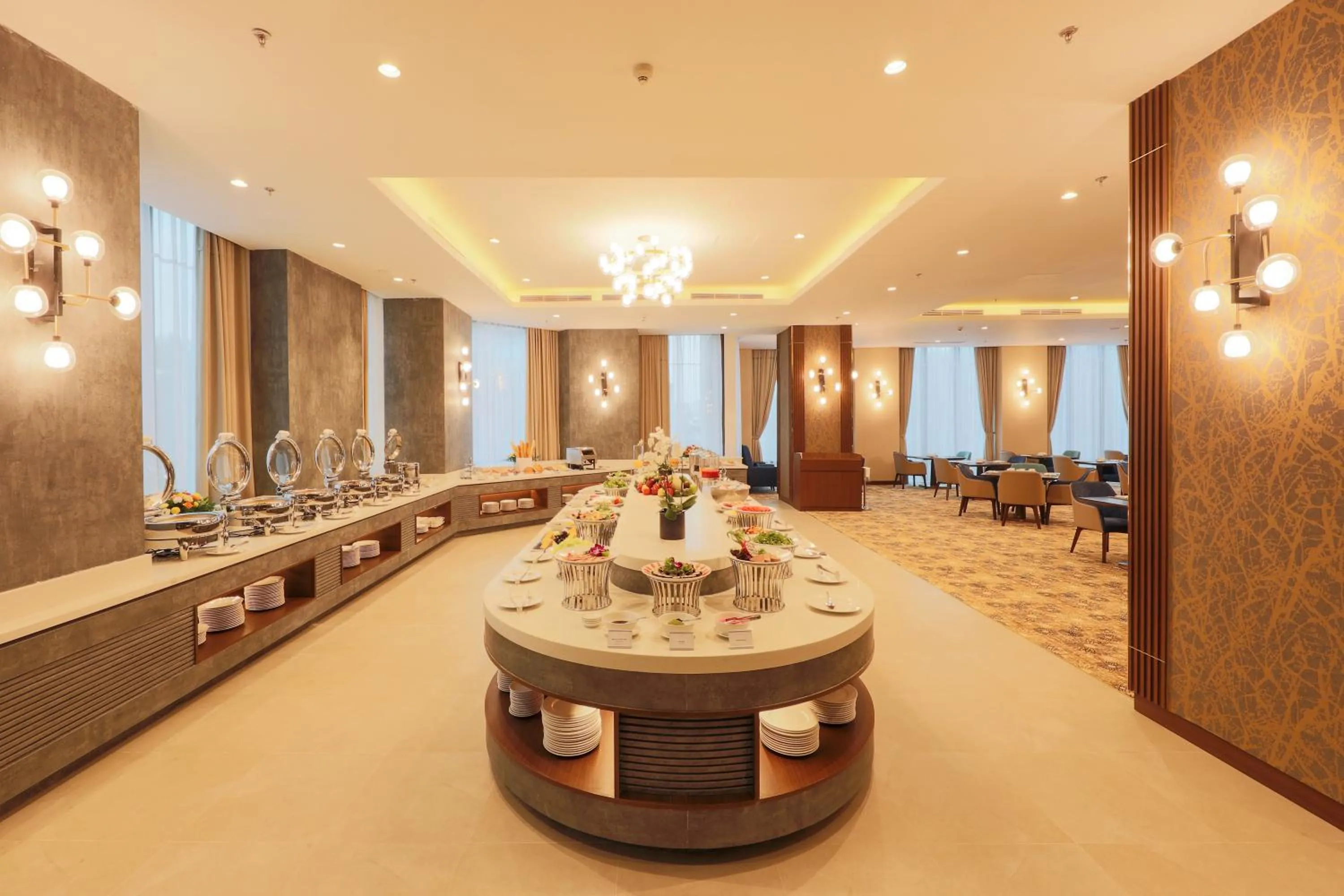 Restaurant/places to eat in Grand Vista Hanoi