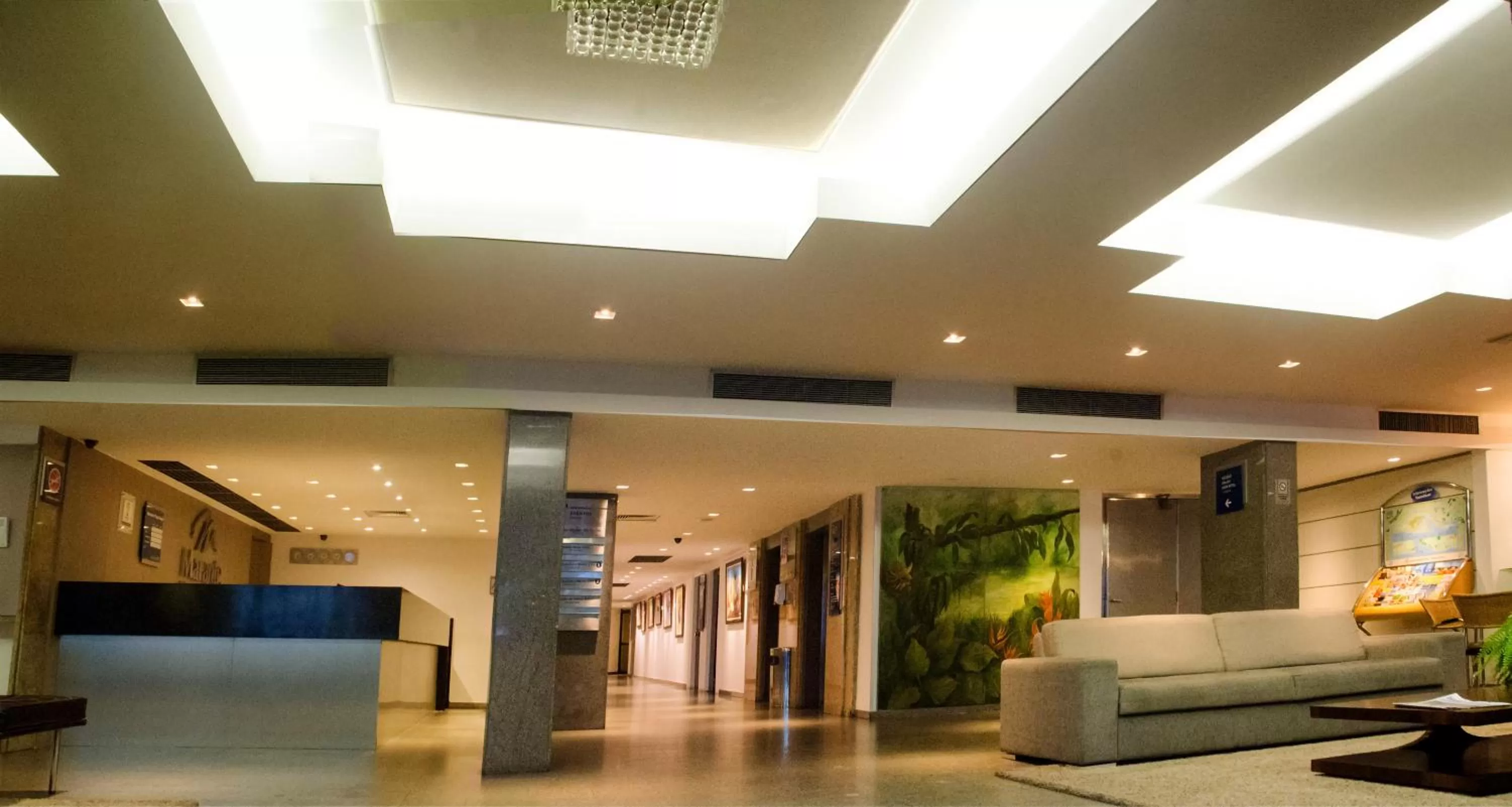 Lobby or reception in Marante Plaza Hotel