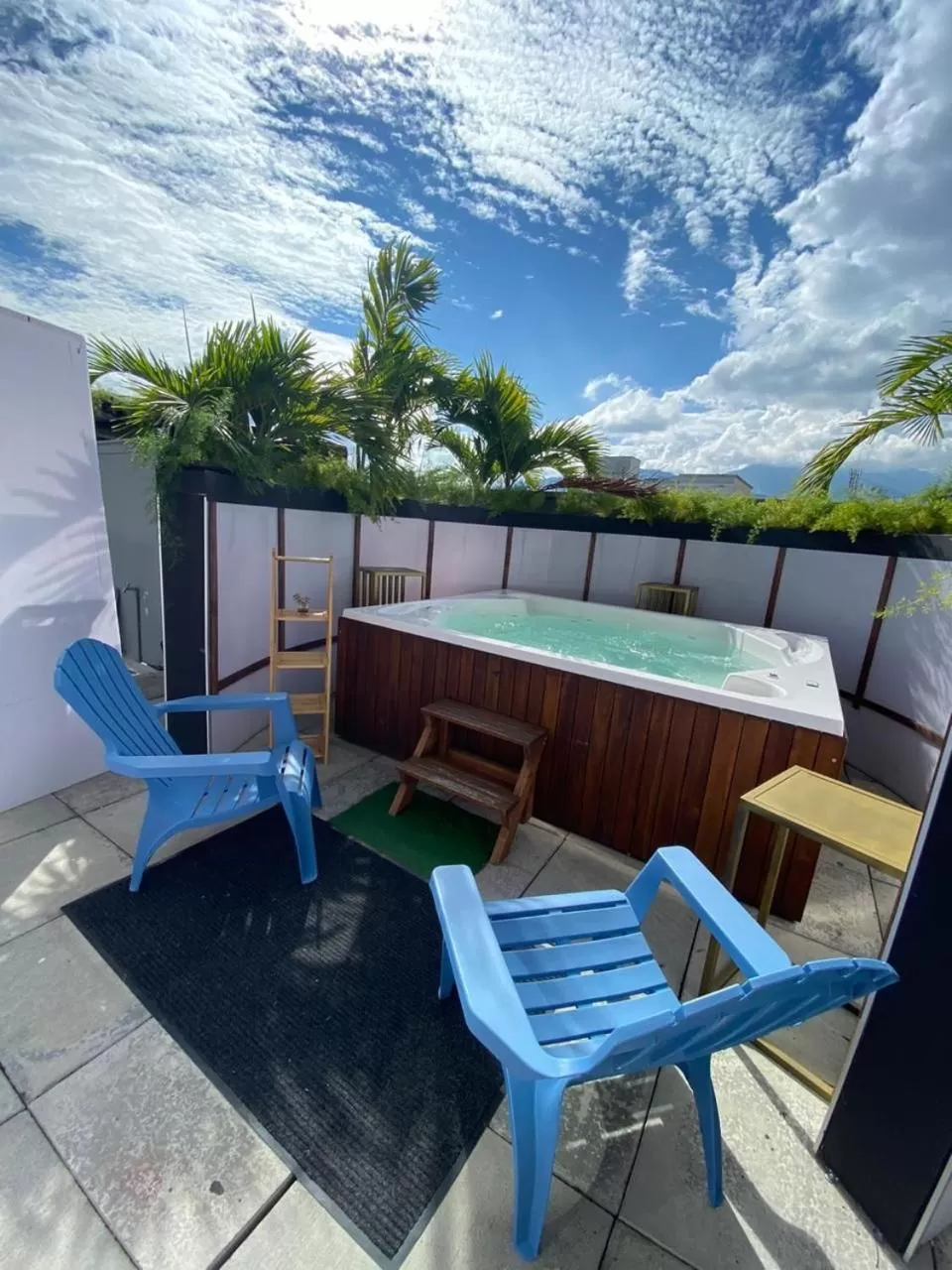 Area and facilities in FR Hotel