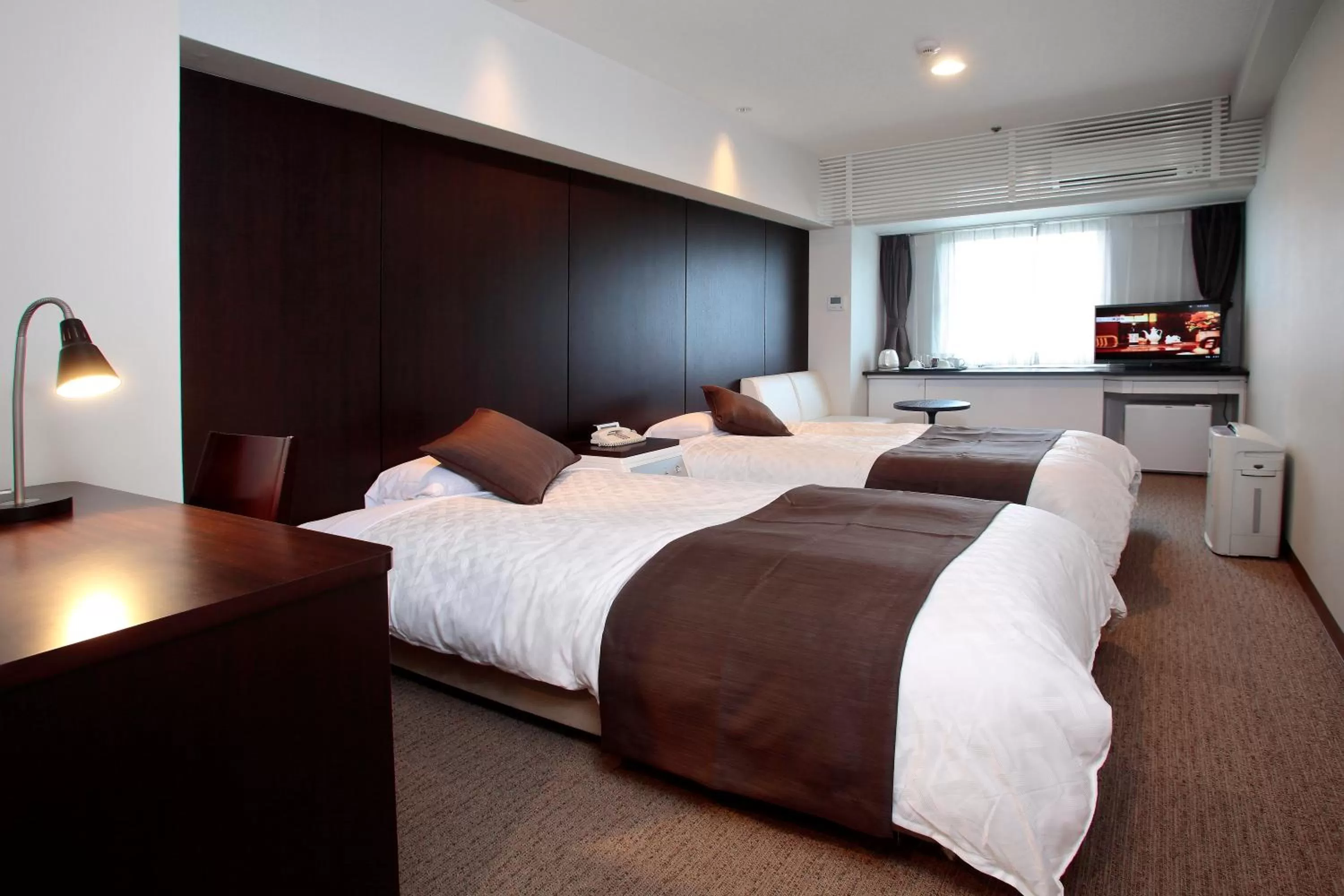 Bed in Hotel Plaza Osaka