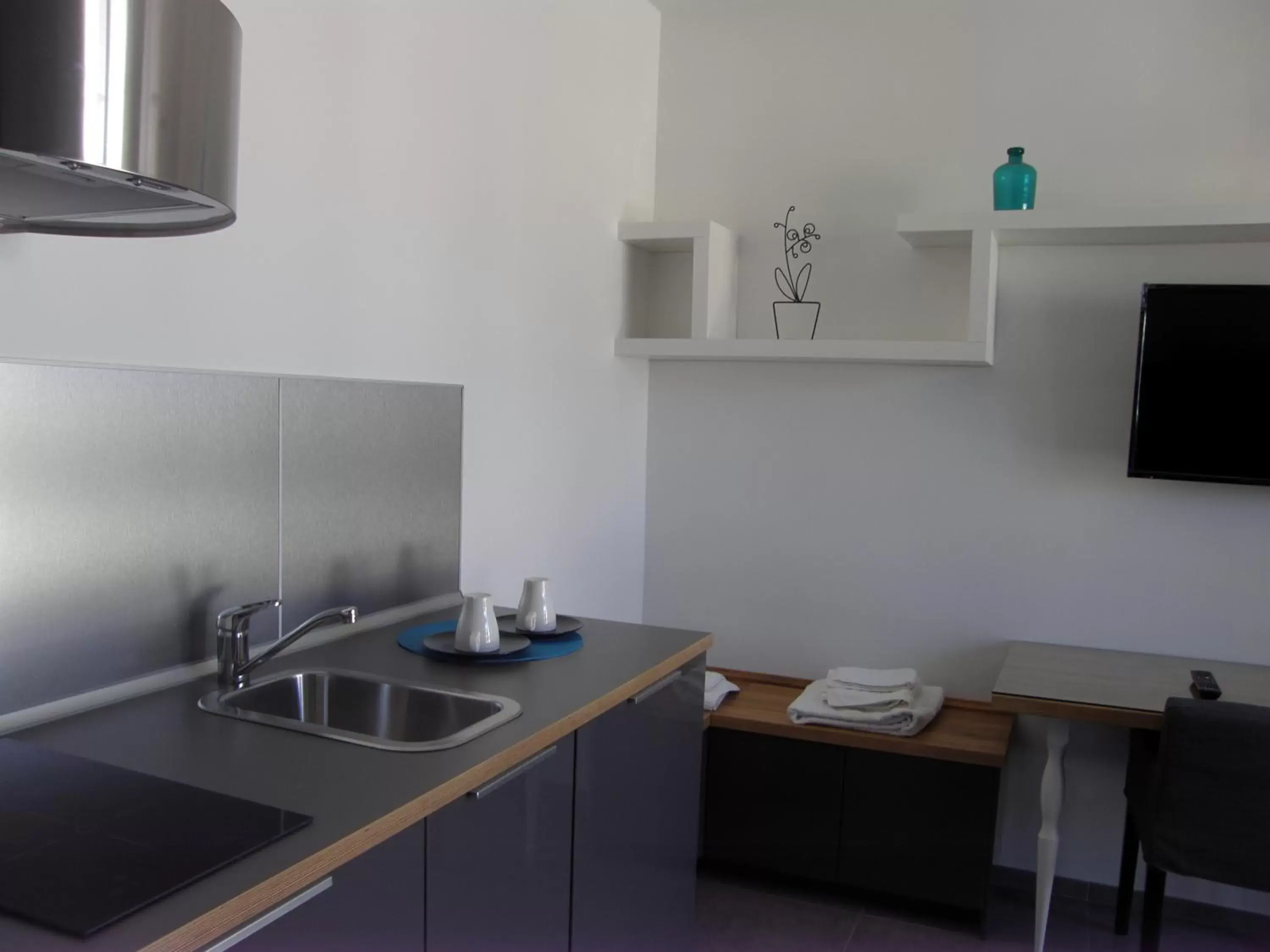 Kitchen or kitchenette, Kitchen/Kitchenette in B&B Via Roma 15