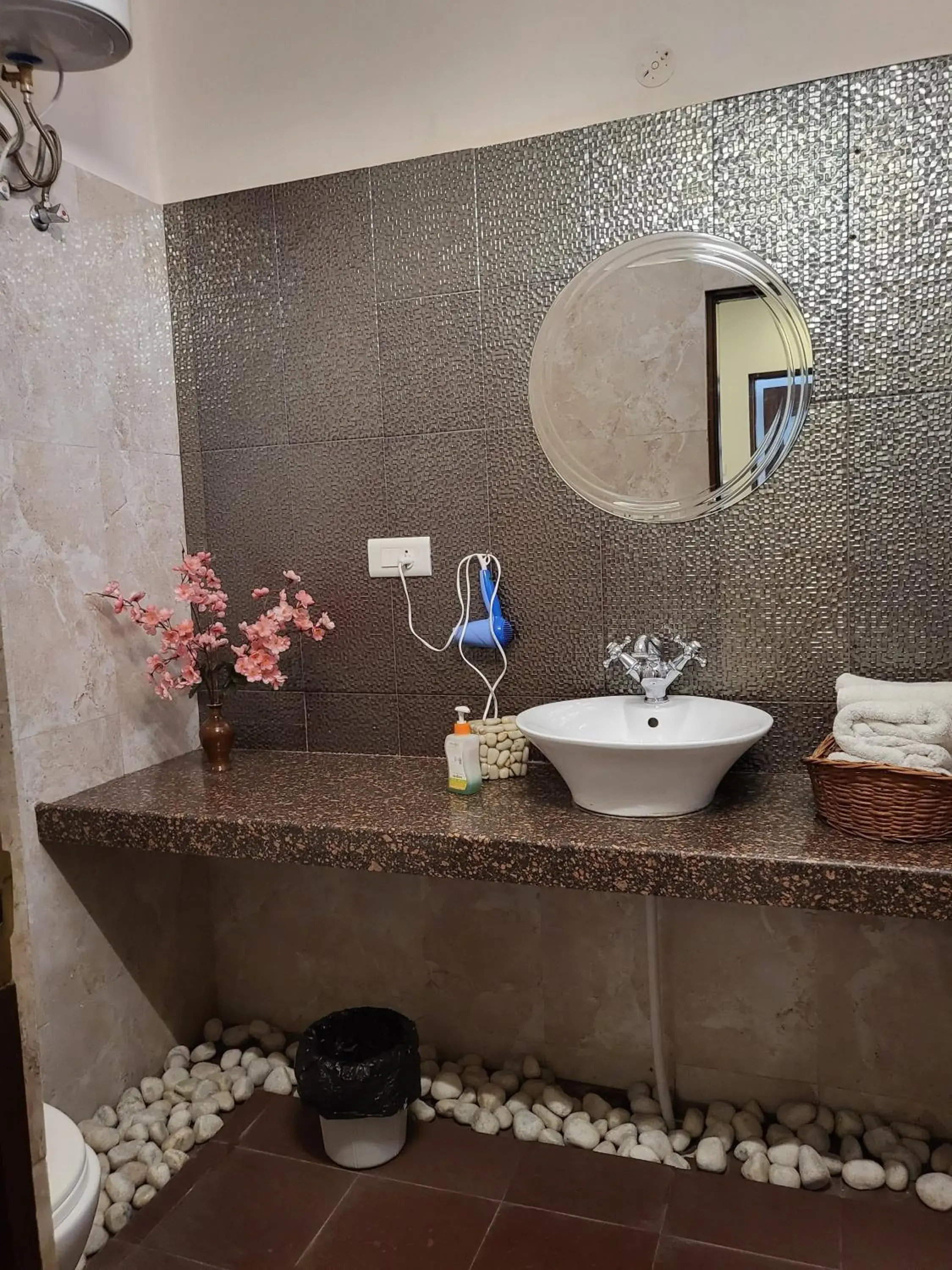 Bathroom in All Seasons Homestay