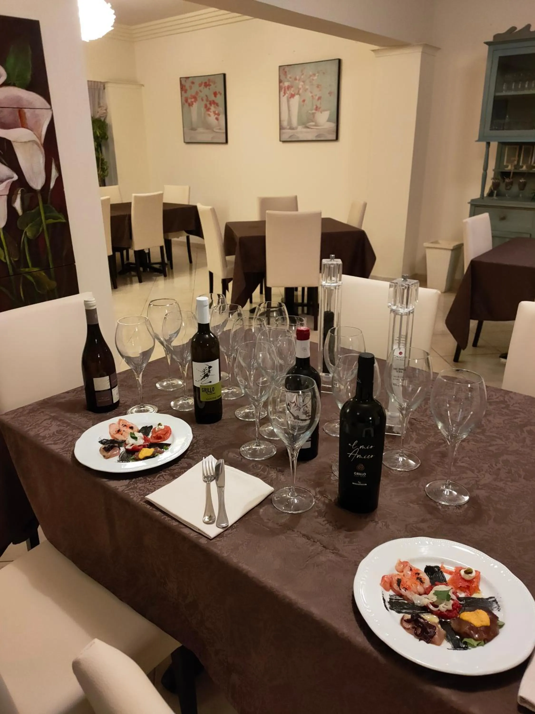 Restaurant/places to eat in Hotel La Playa Blanca