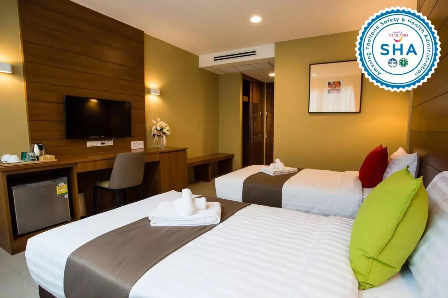 Bed in S Bangkok Hotel, Navamin