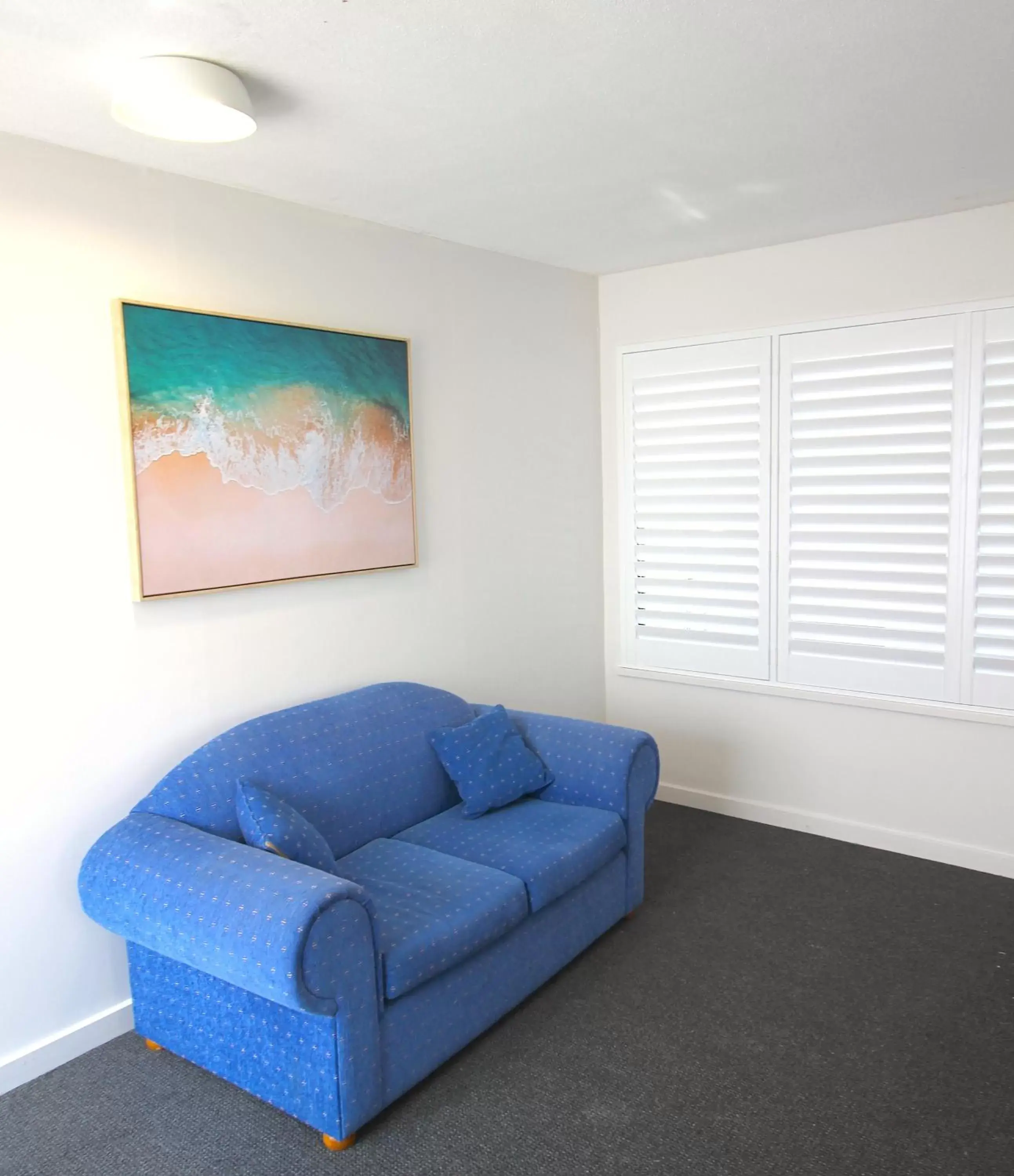 Living room, Seating Area in Batemans Bay Lodge