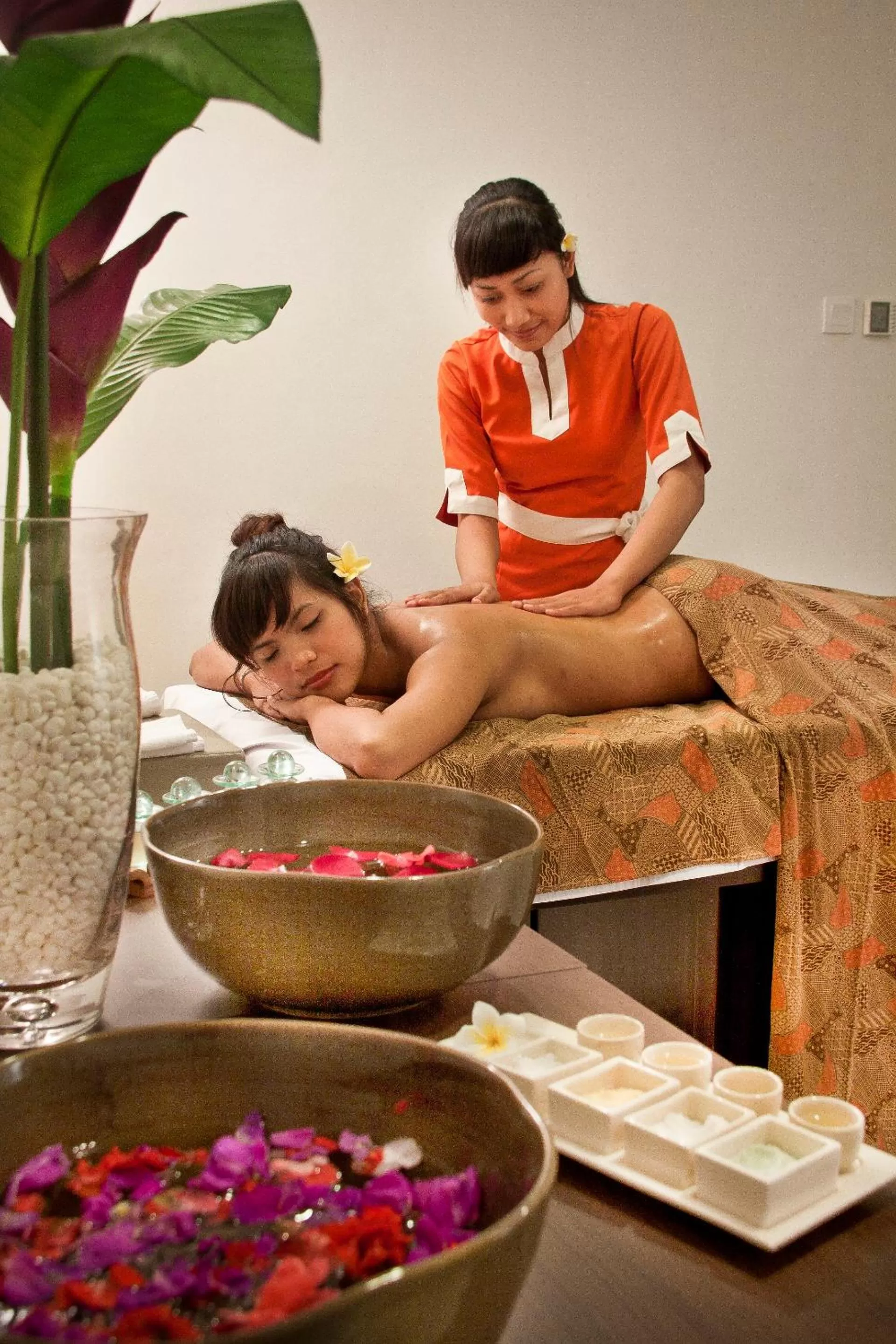 Massage in Royal Regantris Kuta