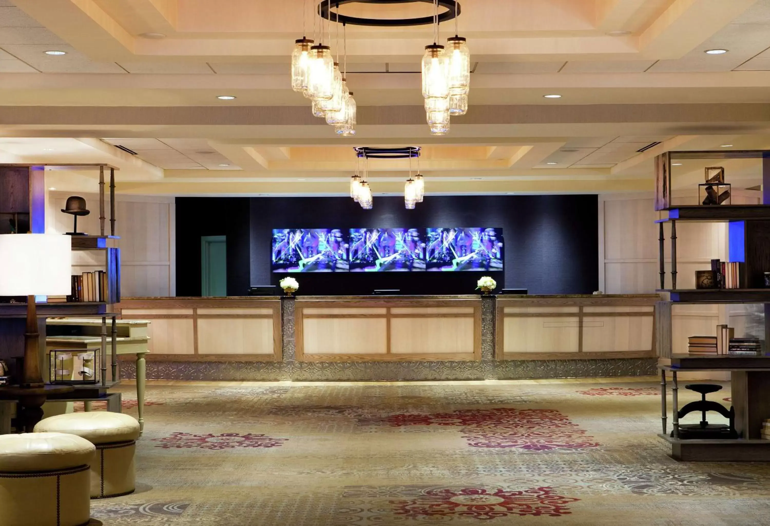 Lobby or reception in DoubleTree by Hilton Hotel Nashville Downtown