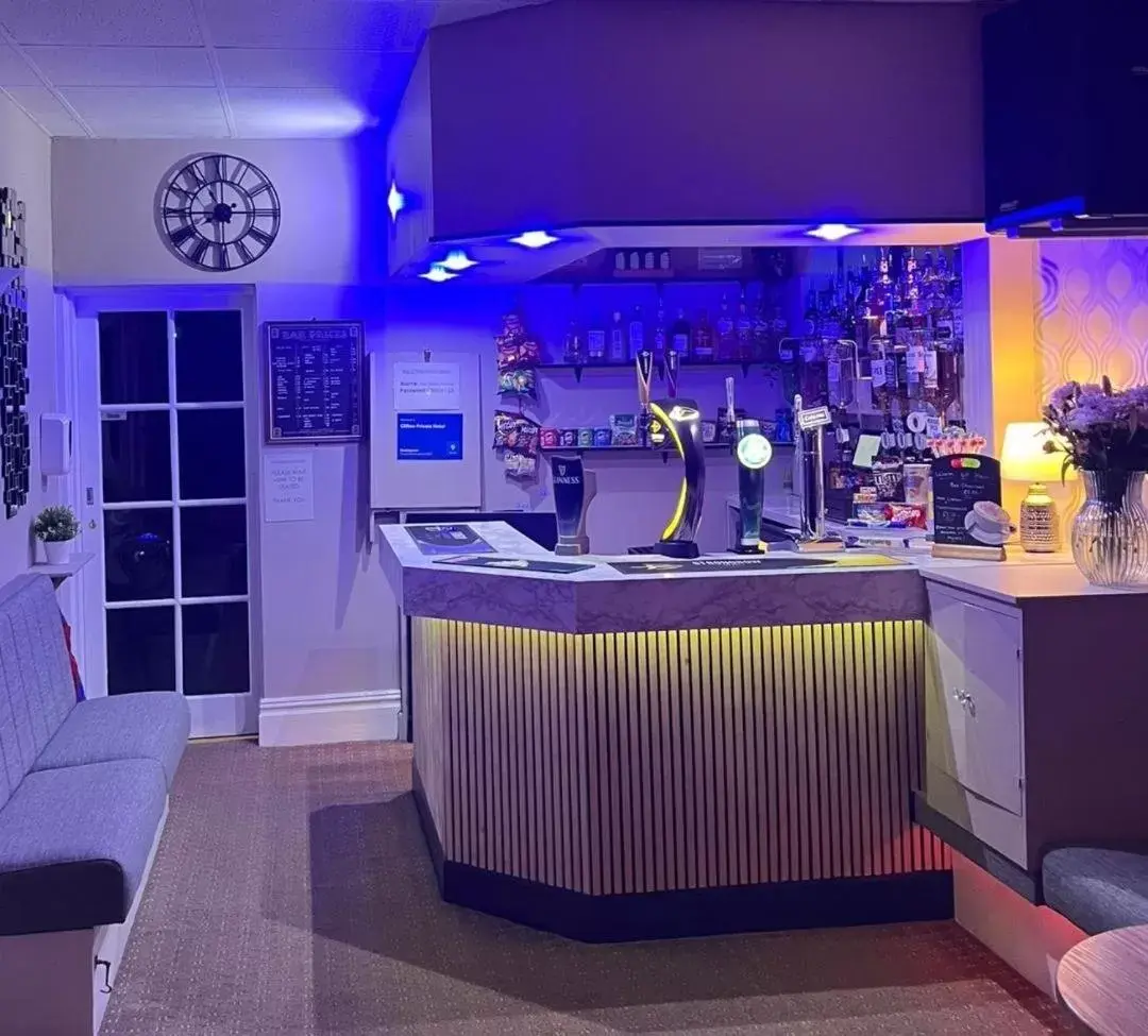 Lounge or bar in Clifton Private Hotel