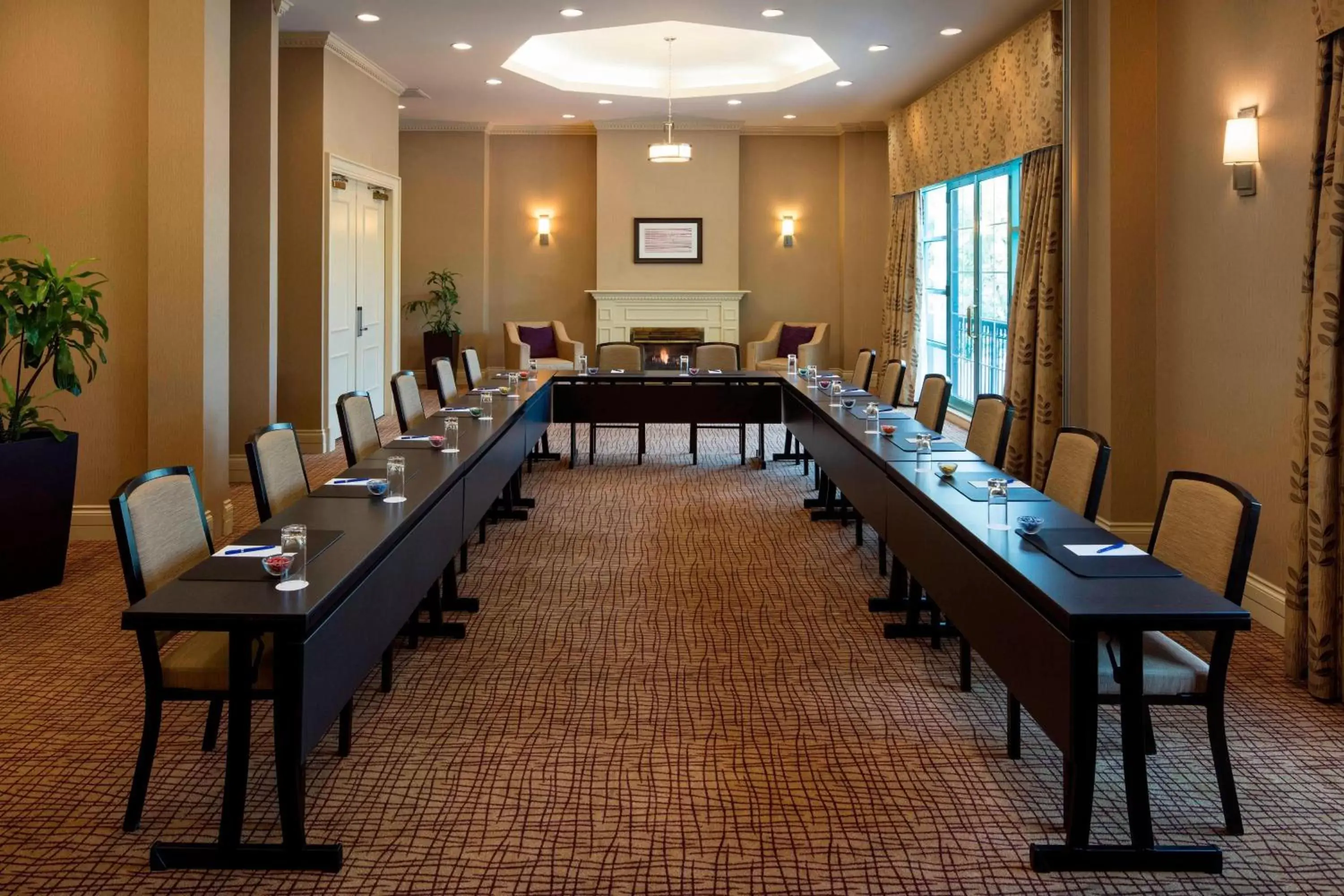 Meeting/conference room in Delta Hotels by Marriott Grand Okanagan Resort