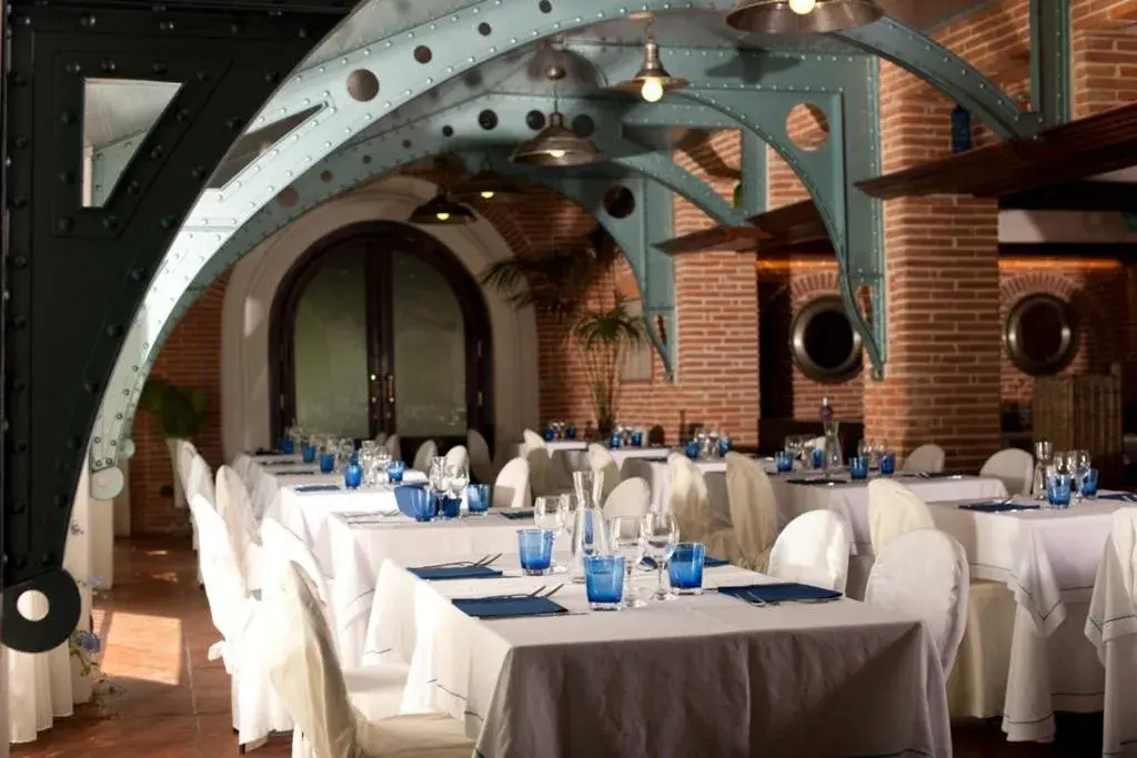 Banquet/Function facilities, Restaurant/Places to Eat in Hotel Mediterraneo
