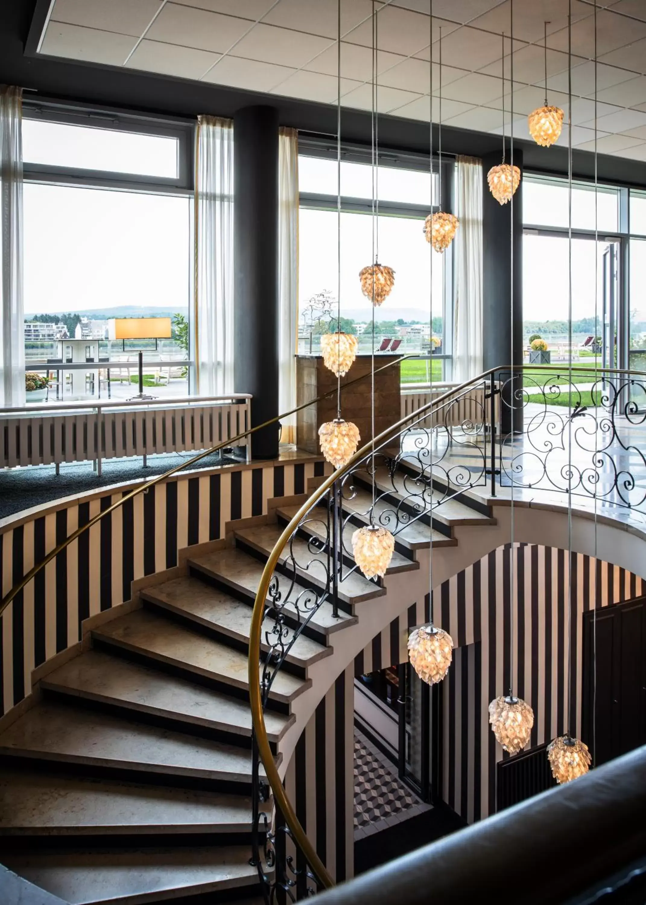 Lobby or reception in AMERON Bonn Hotel Königshof