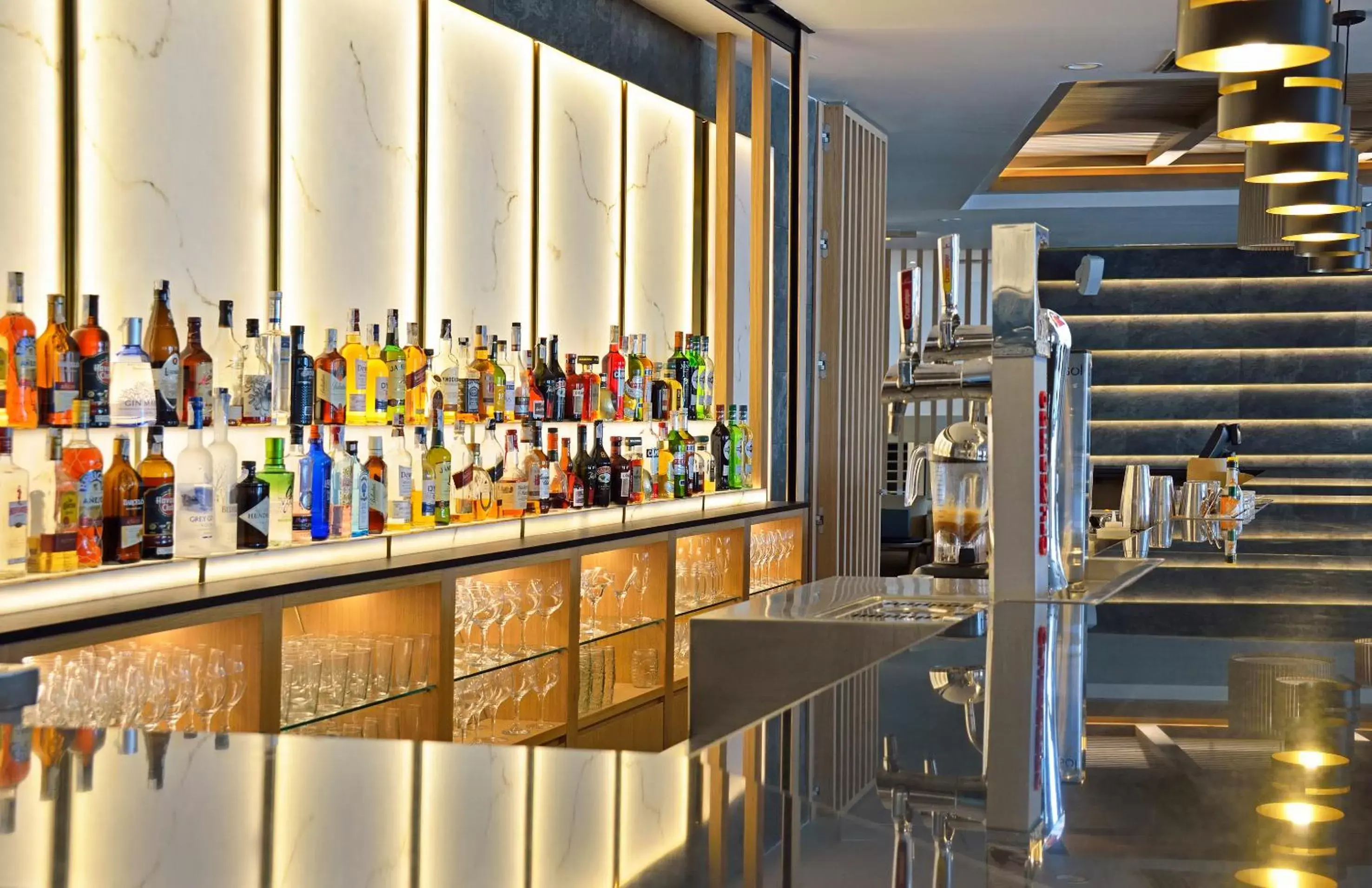 Lounge or bar, Lounge/Bar in Melia Costa del Sol
