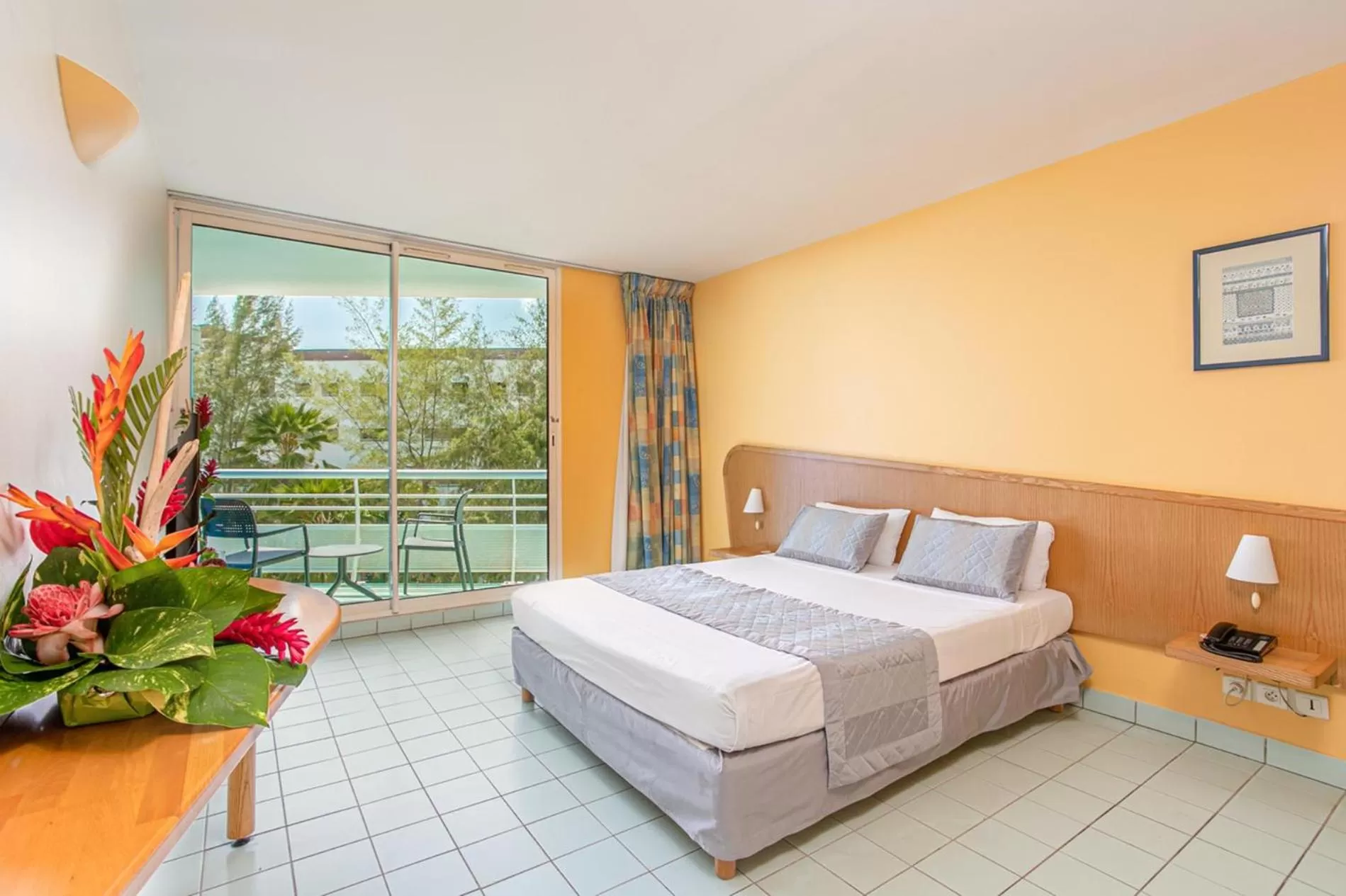 Photo of the whole room, Bed in Zenitude Hôtel Résidences Le Salako