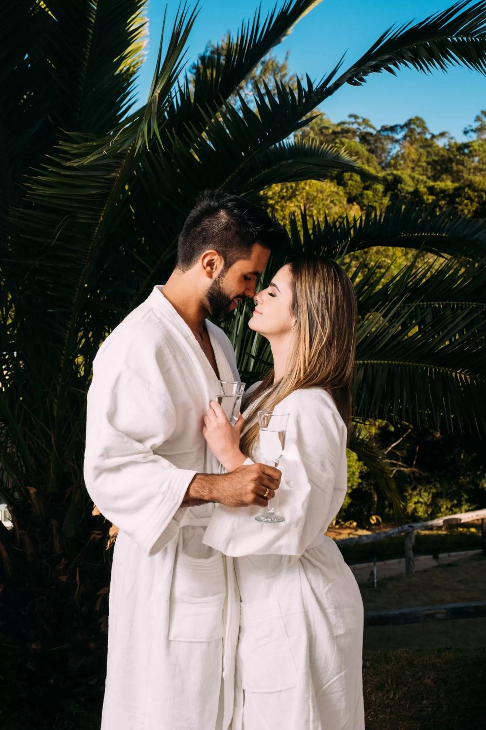 People in Pousada Trem Chic