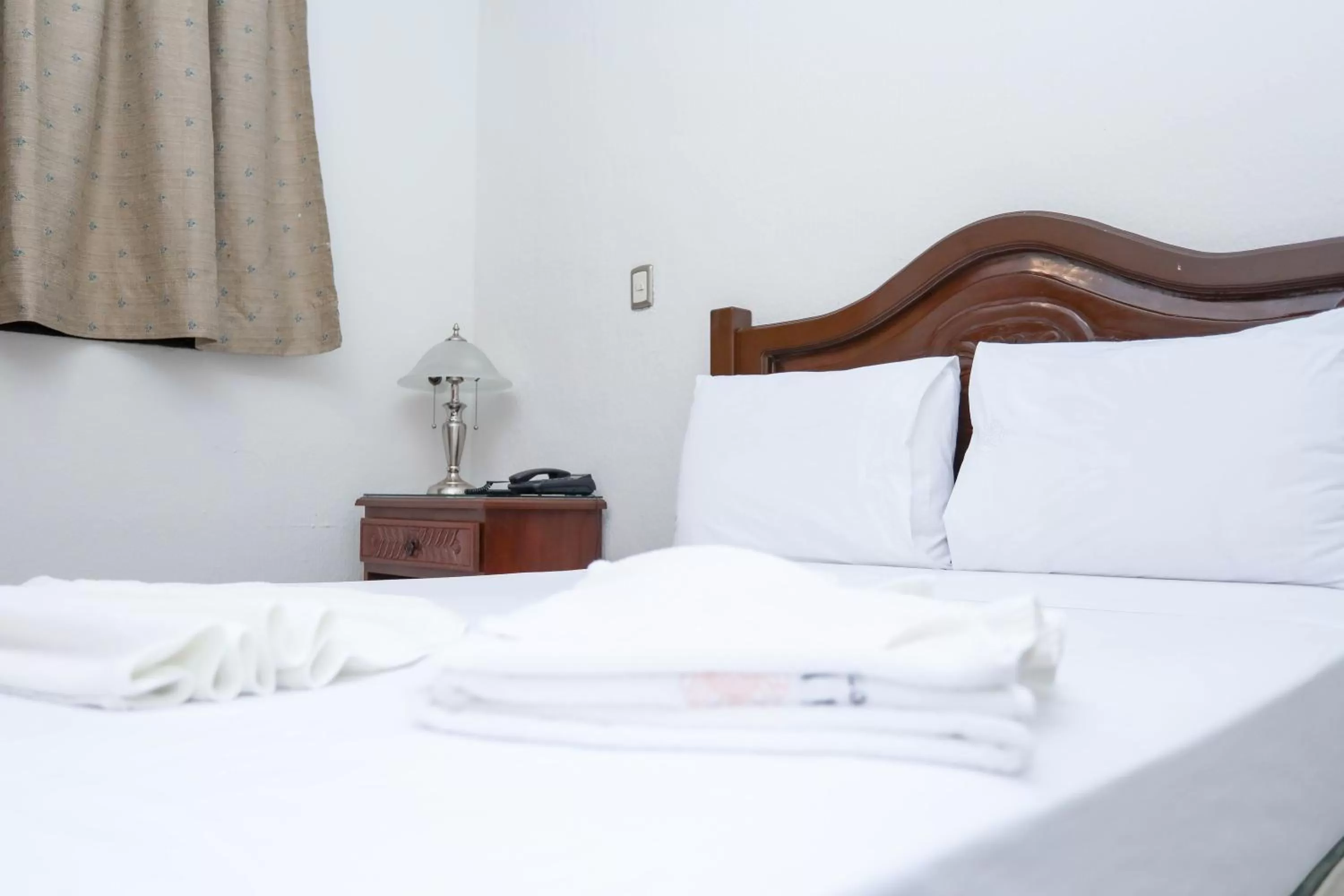 Bedroom in Hotel Avenida Cancun