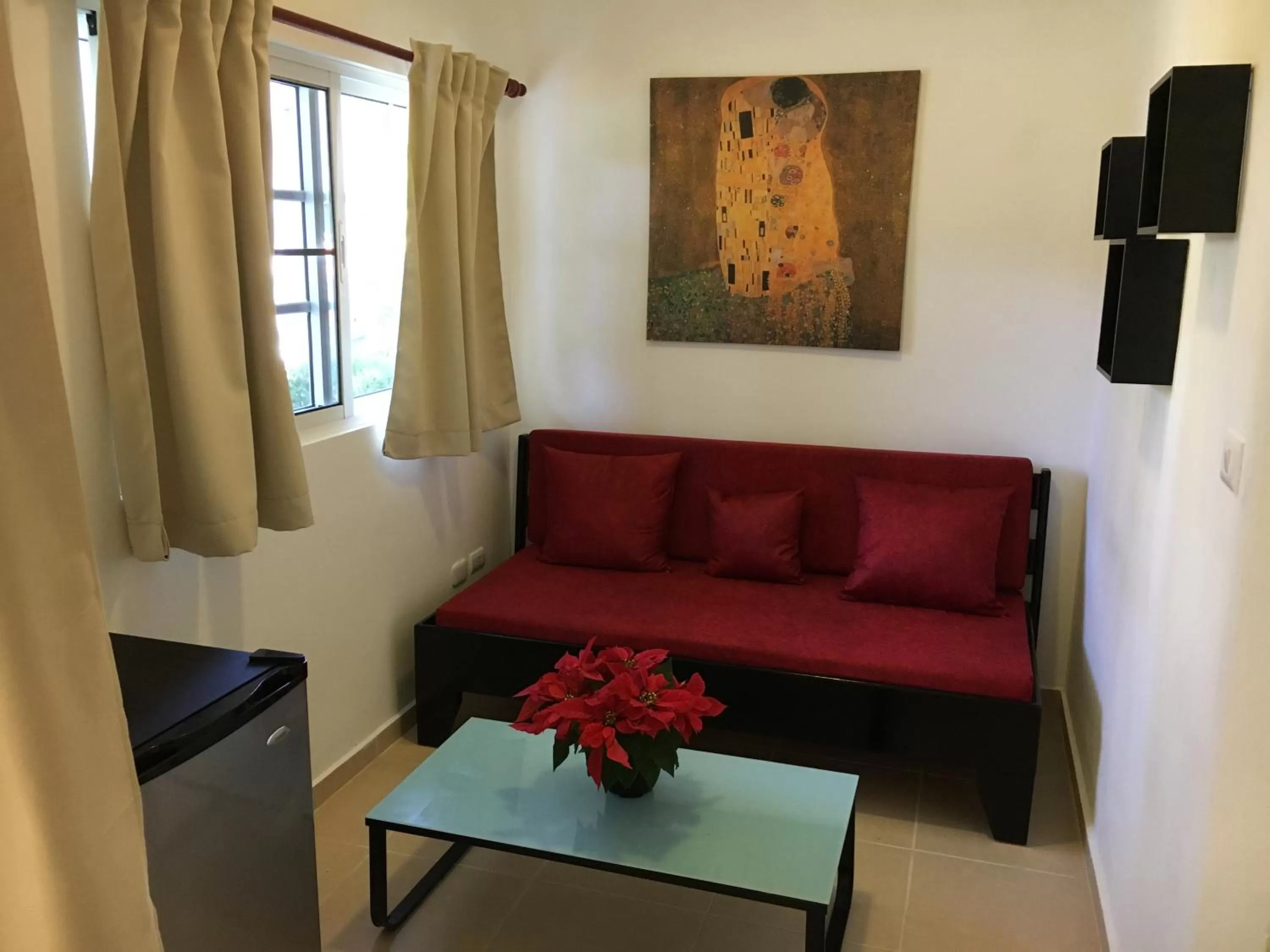 Living room in Coral Blanco Hotel