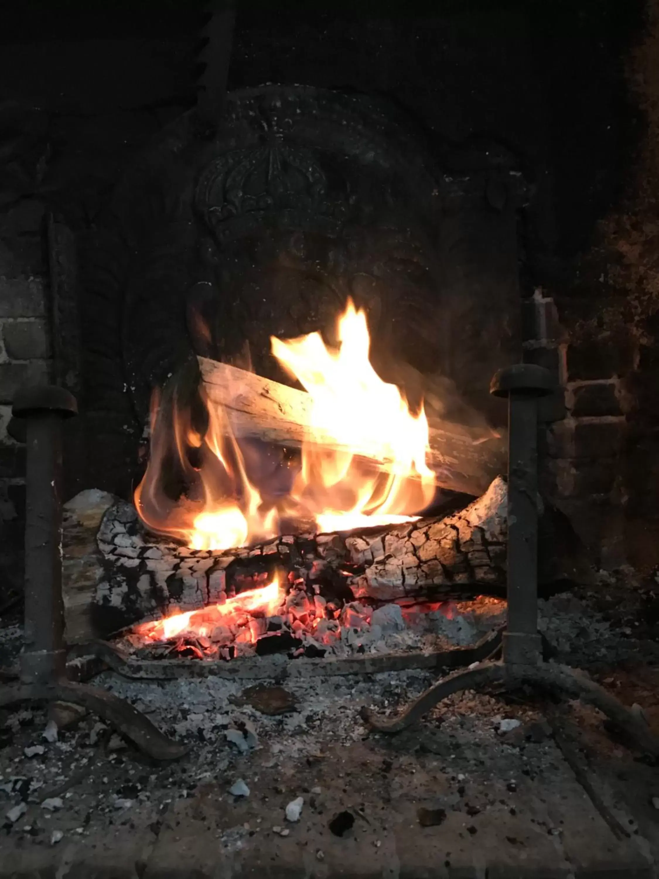 Restaurant/places to eat, BBQ Facilities in Le Château d'Asnières en Bessin