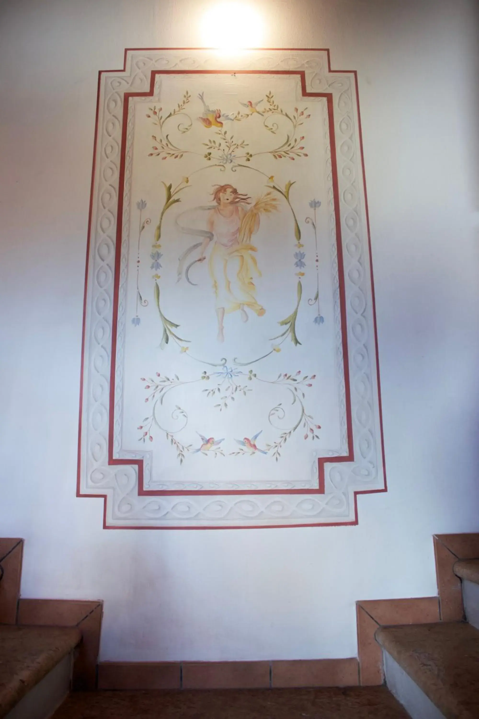 Decorative detail in Albergo Giulia Gonzaga