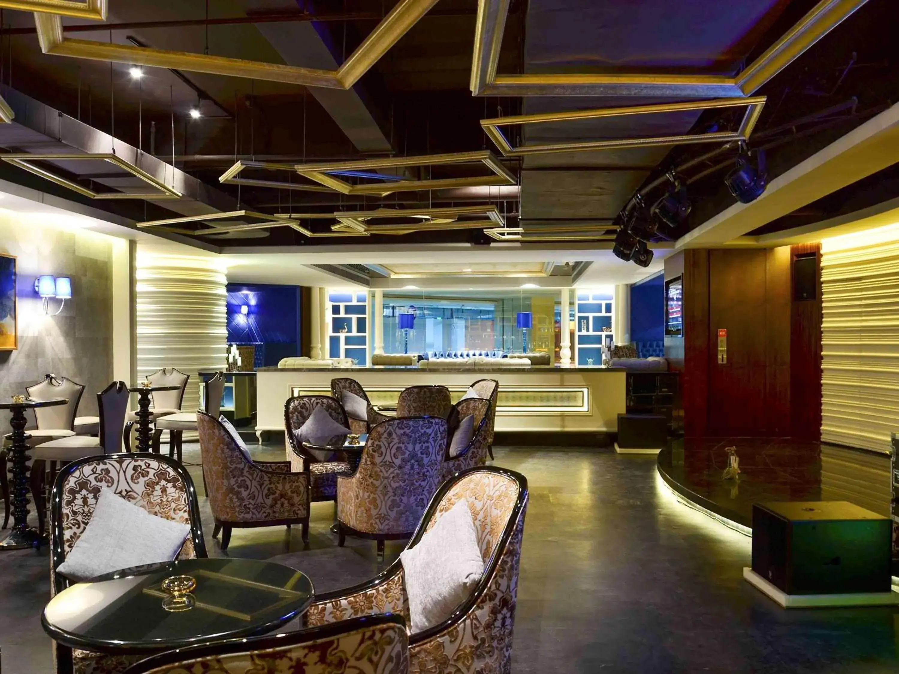 Lounge or bar in Pullman Dongguan Changan Lounge or bar in Pullman Dongguan Changan