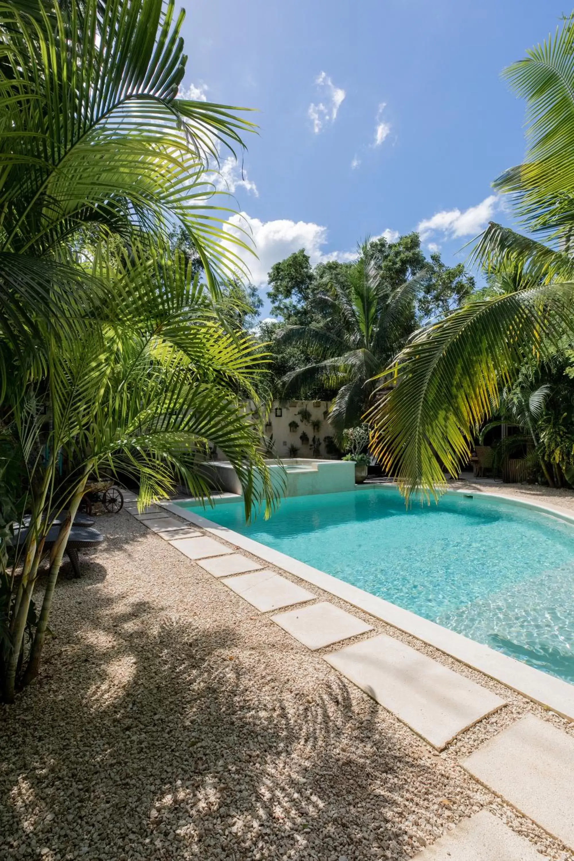 Garden, Swimming Pool in Trece Lunas