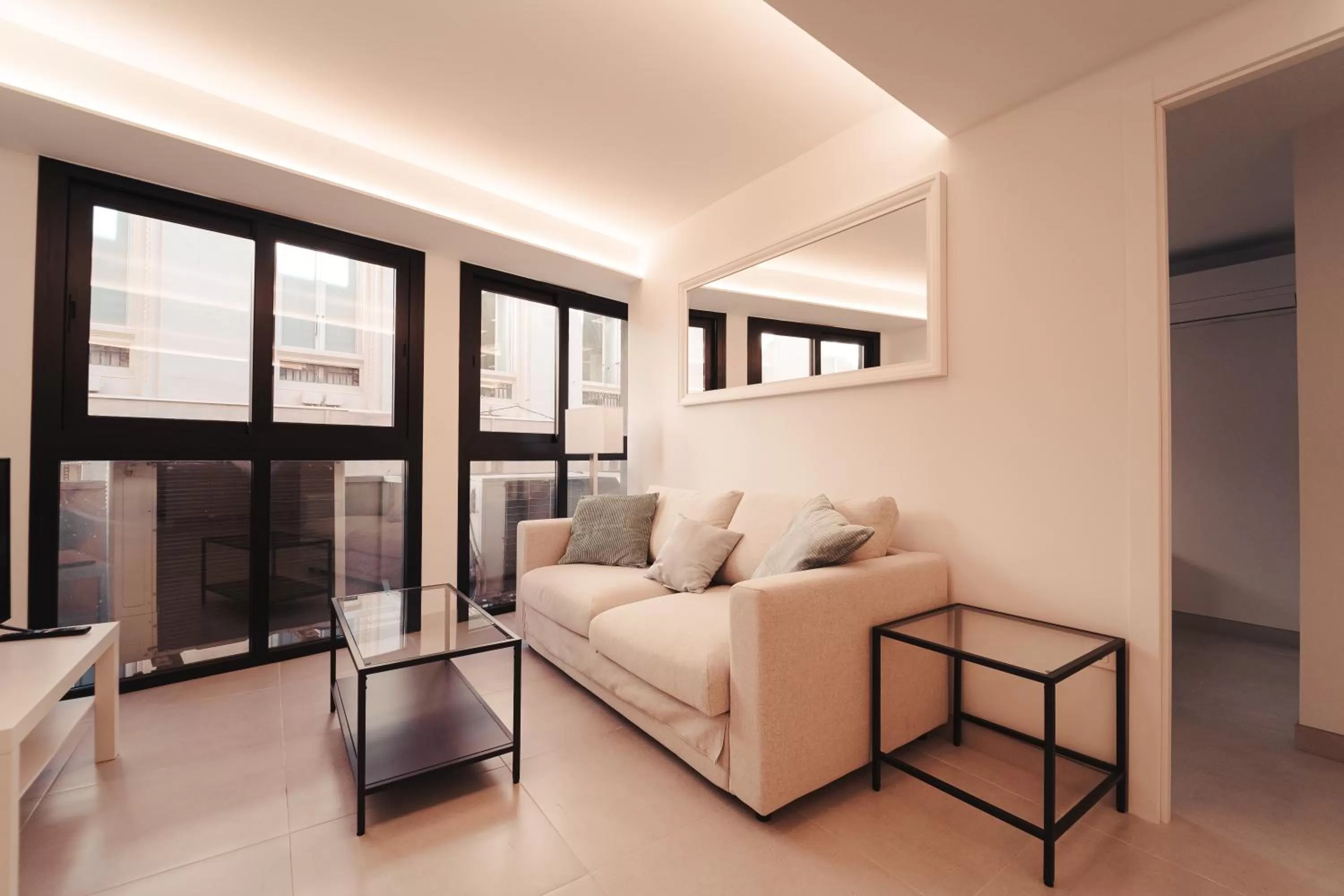 Living room, Seating Area in Palm Suites