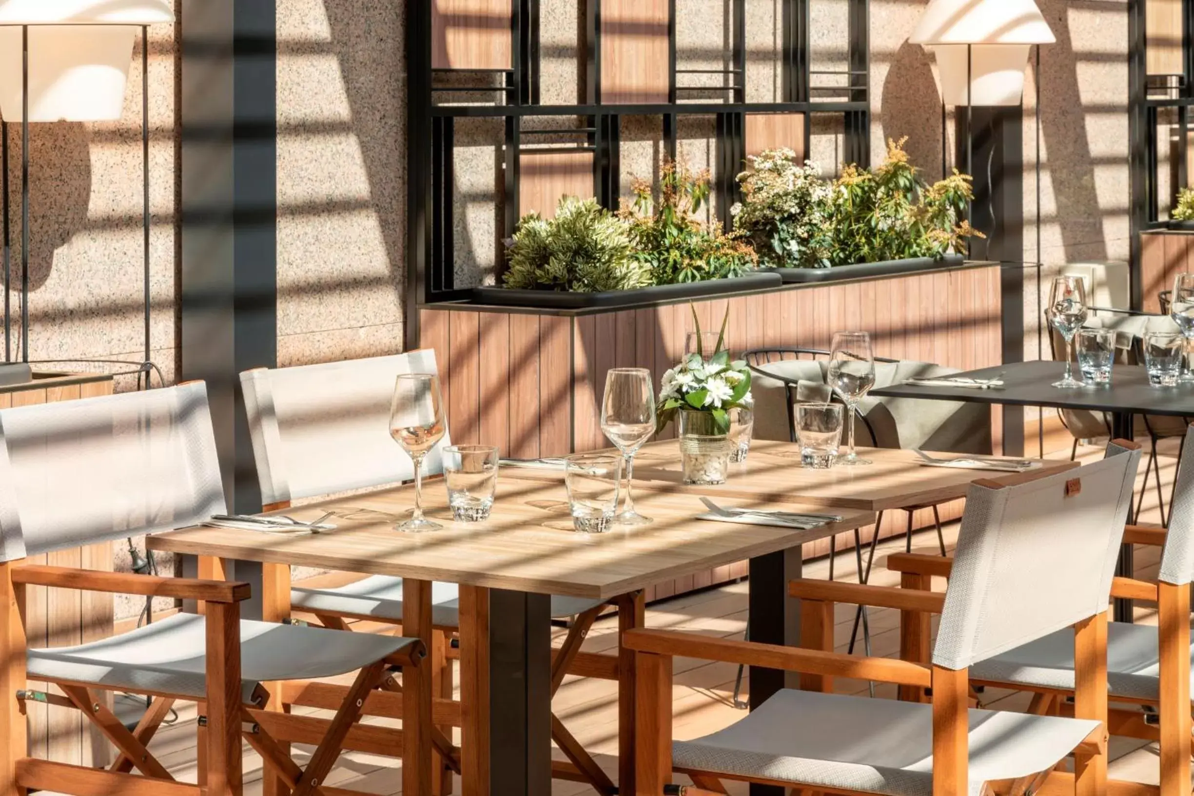 Balcony/Terrace, Restaurant/Places to Eat in Melia Avenida de America