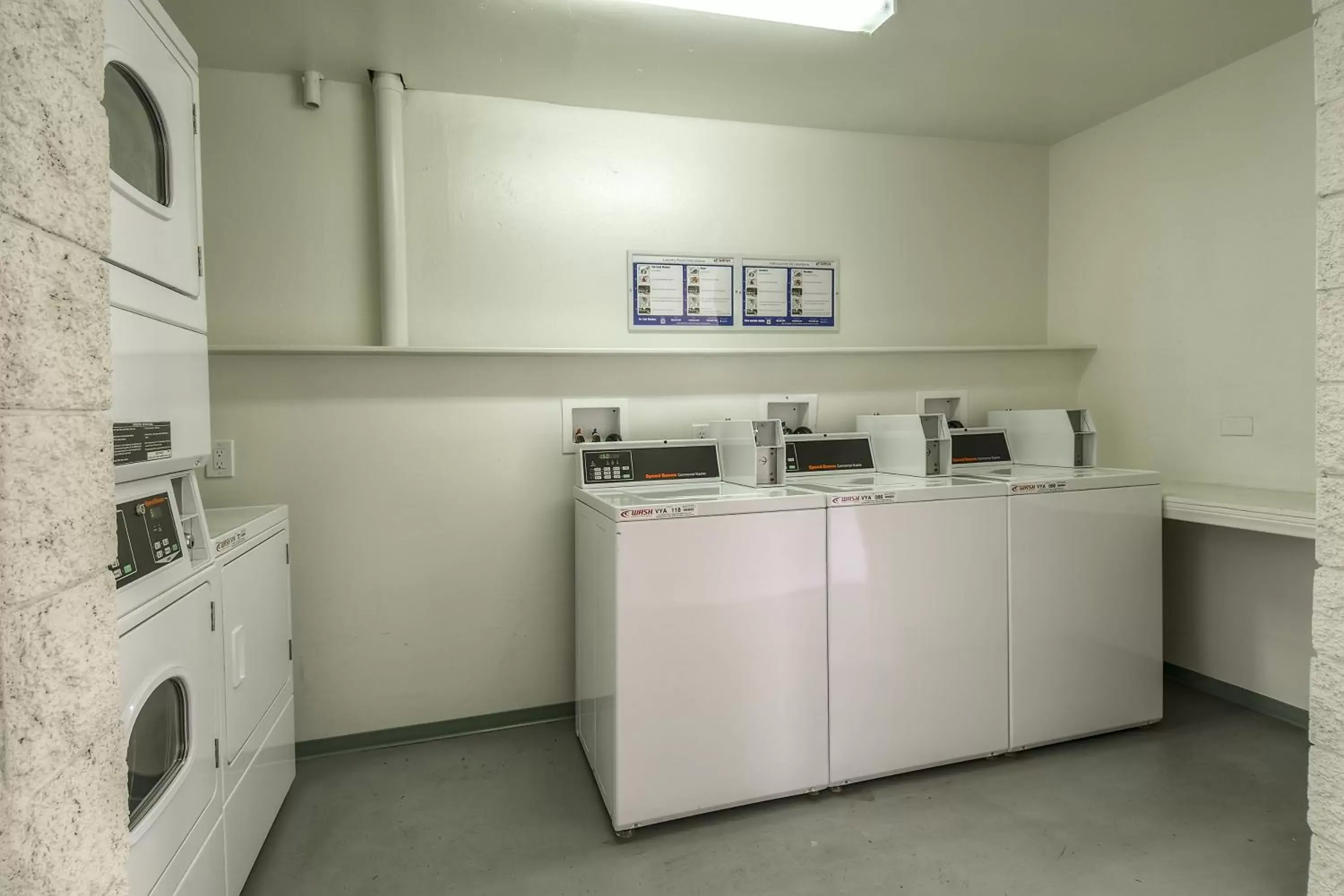 Other, Kitchen/Kitchenette in Motel 6-Claremont, CA