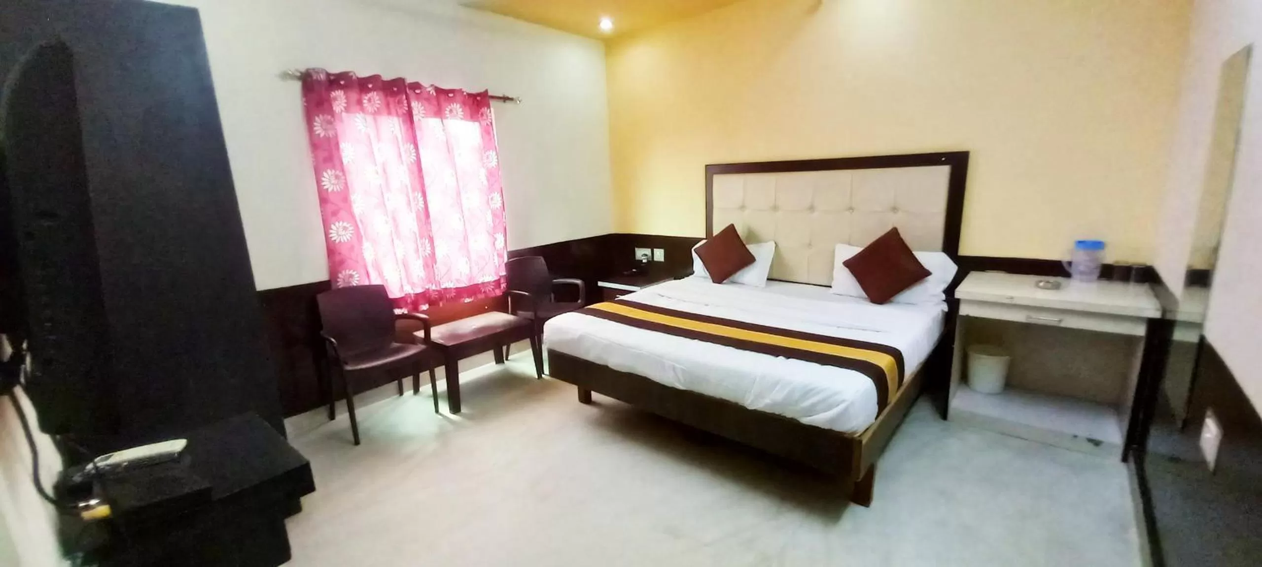 Bedroom, Bed in Sanjog Resort