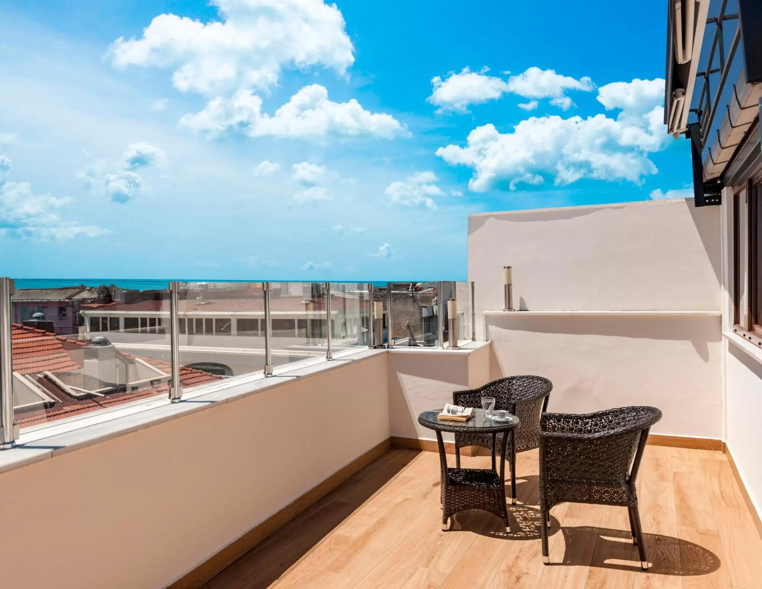 Balcony/Terrace in Kupeli Hotel