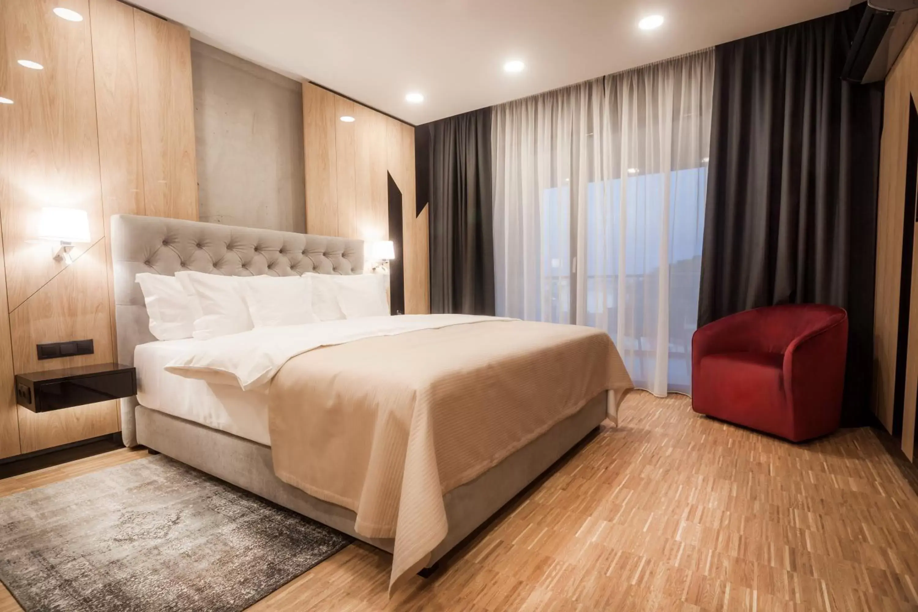 Bedroom, Bed in Hotel Platinia