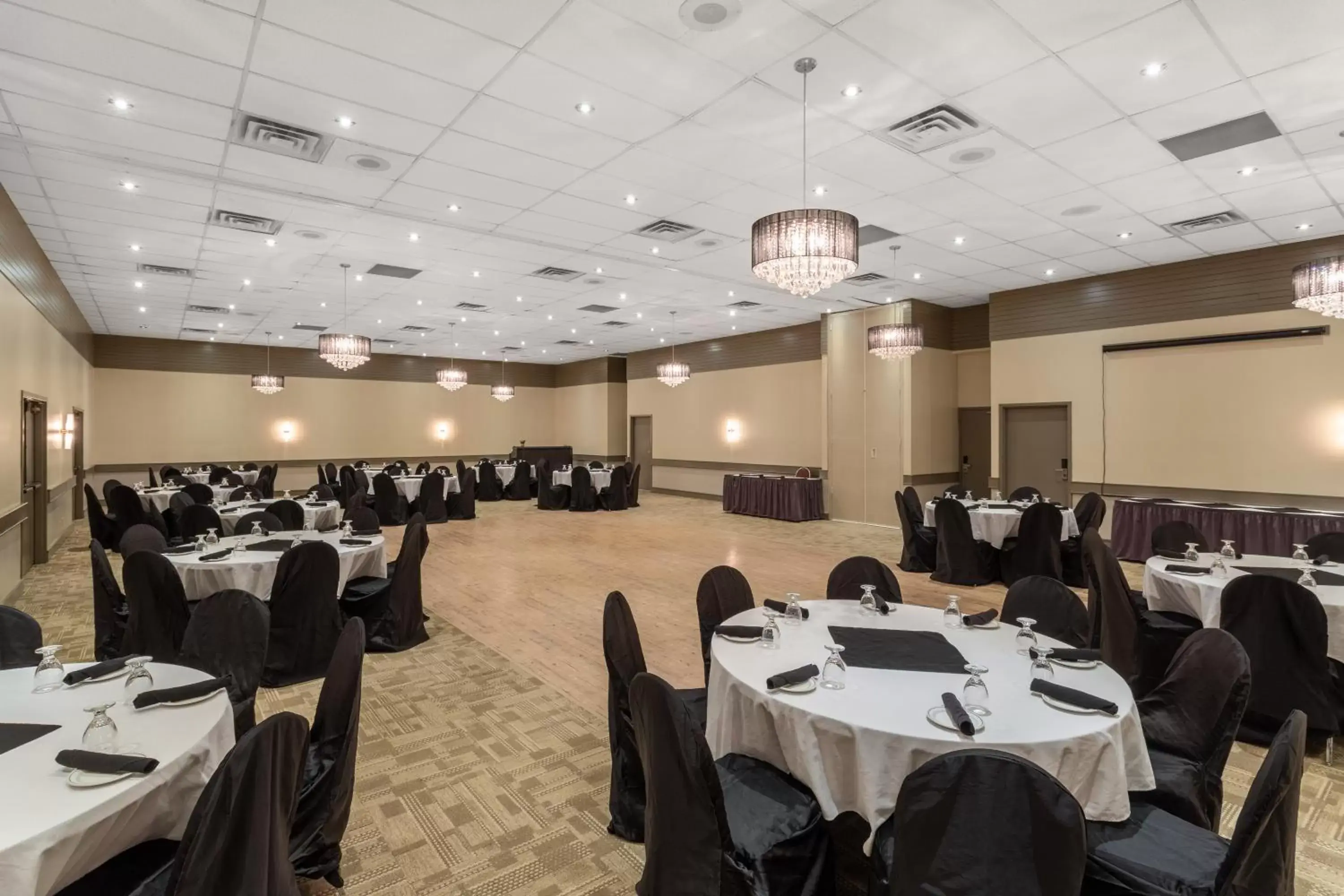 Banquet/Function facilities, Banquet Facilities in Ramada by Wyndham Northern Grand Hotel & Conference Centre