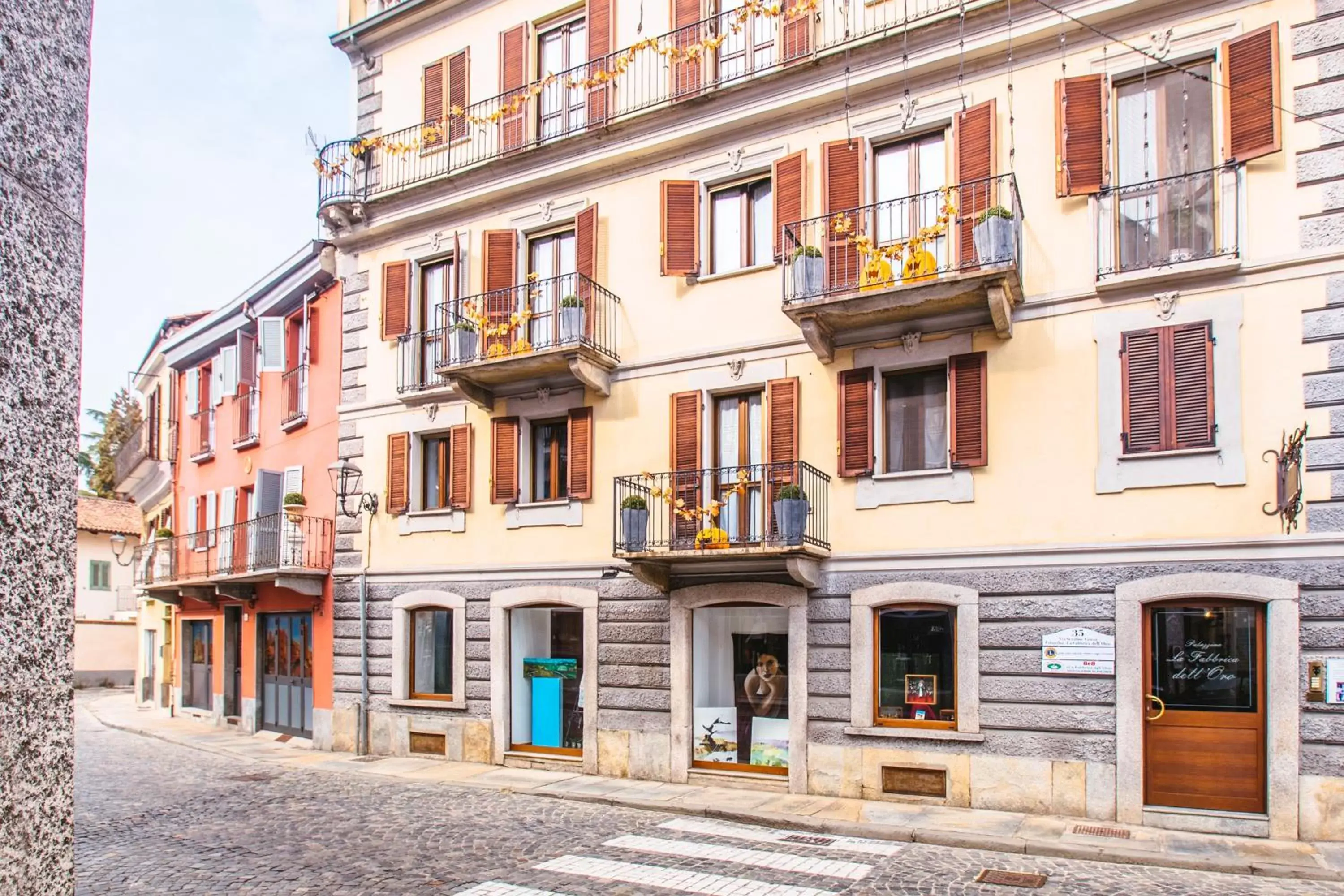 Property Building in La Fabbrica dell'Oro